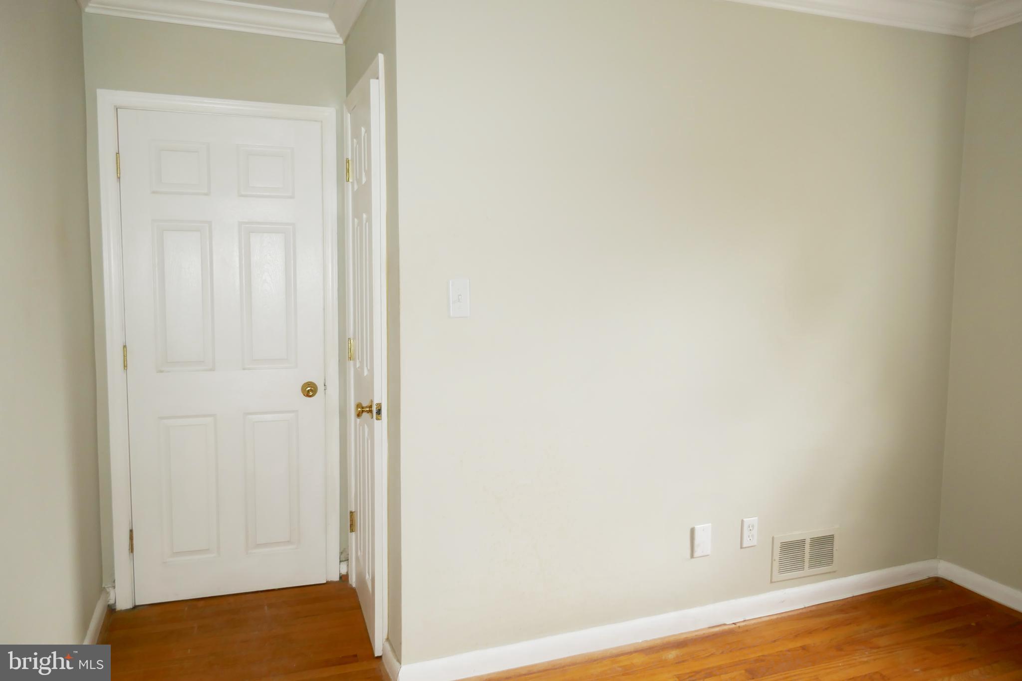 LAURELDALE - Residential