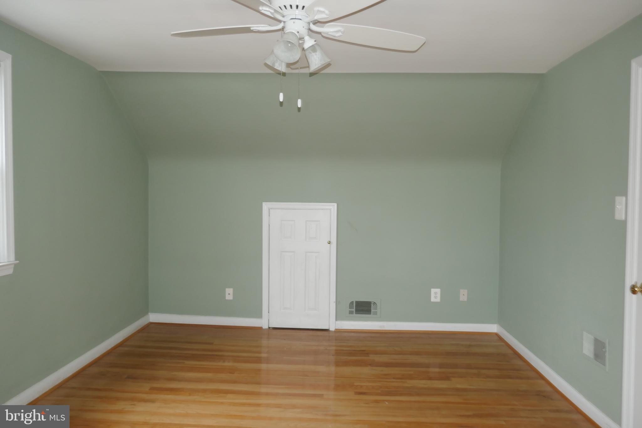 LAURELDALE - Residential