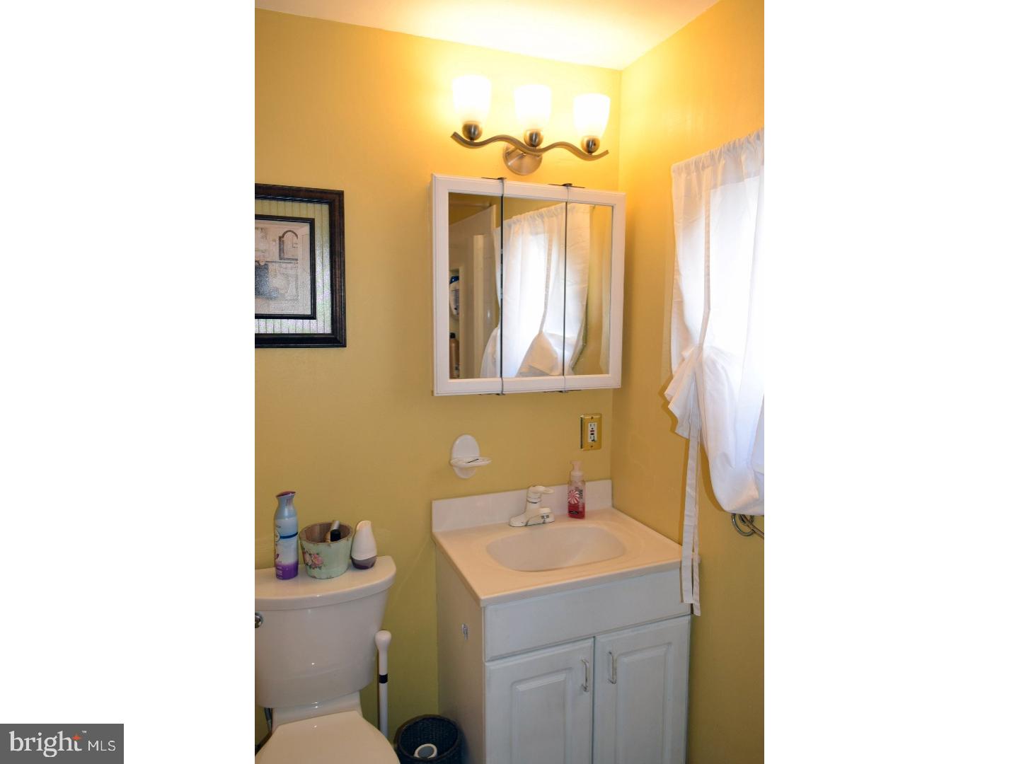 HOLME CIRCLE - Residential