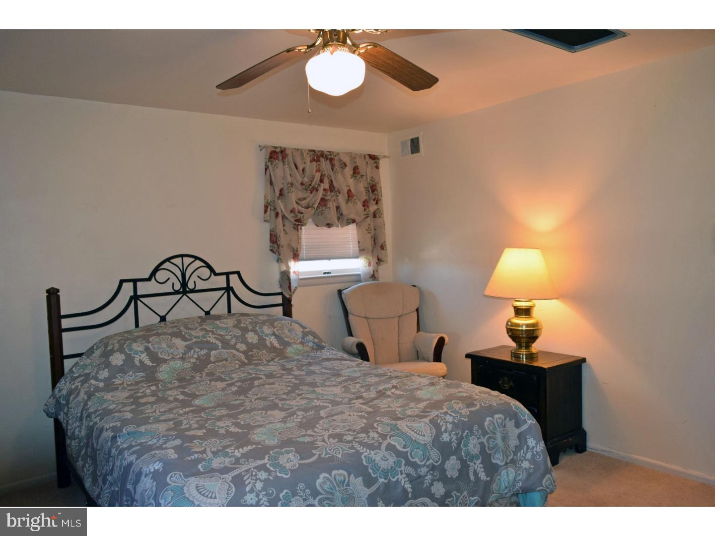 HOLME CIRCLE - Residential