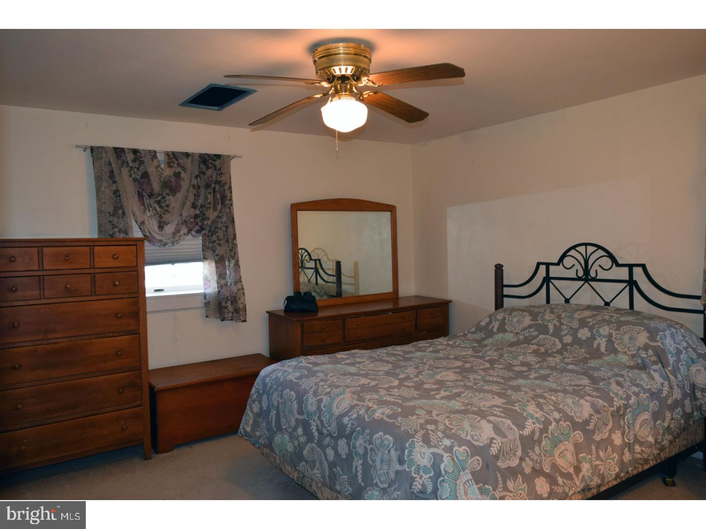 HOLME CIRCLE - Residential