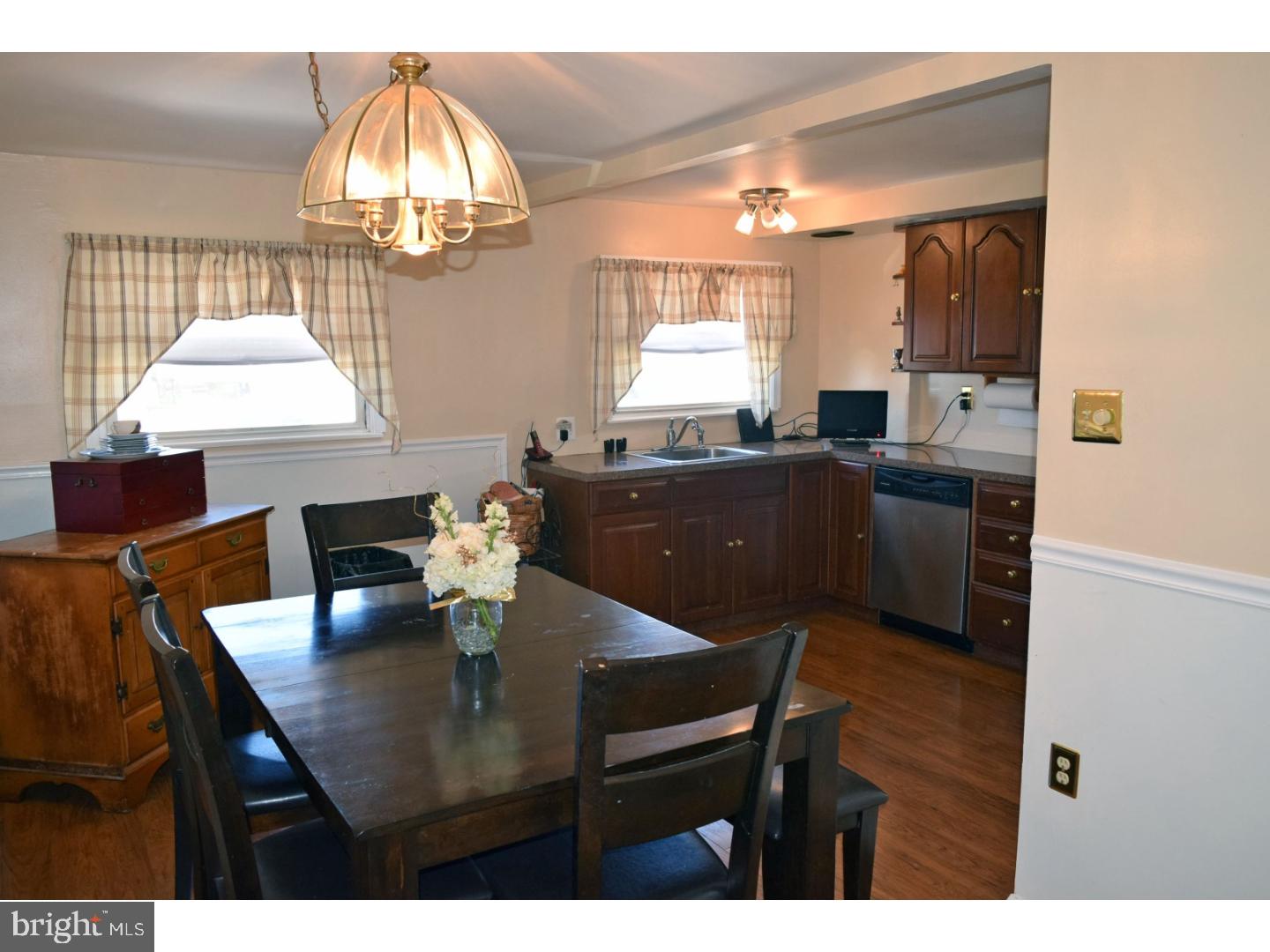 HOLME CIRCLE - Residential