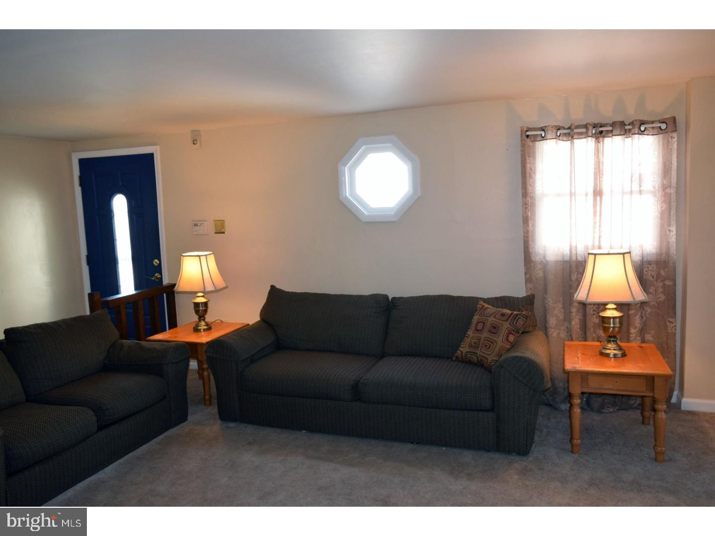 HOLME CIRCLE - Residential