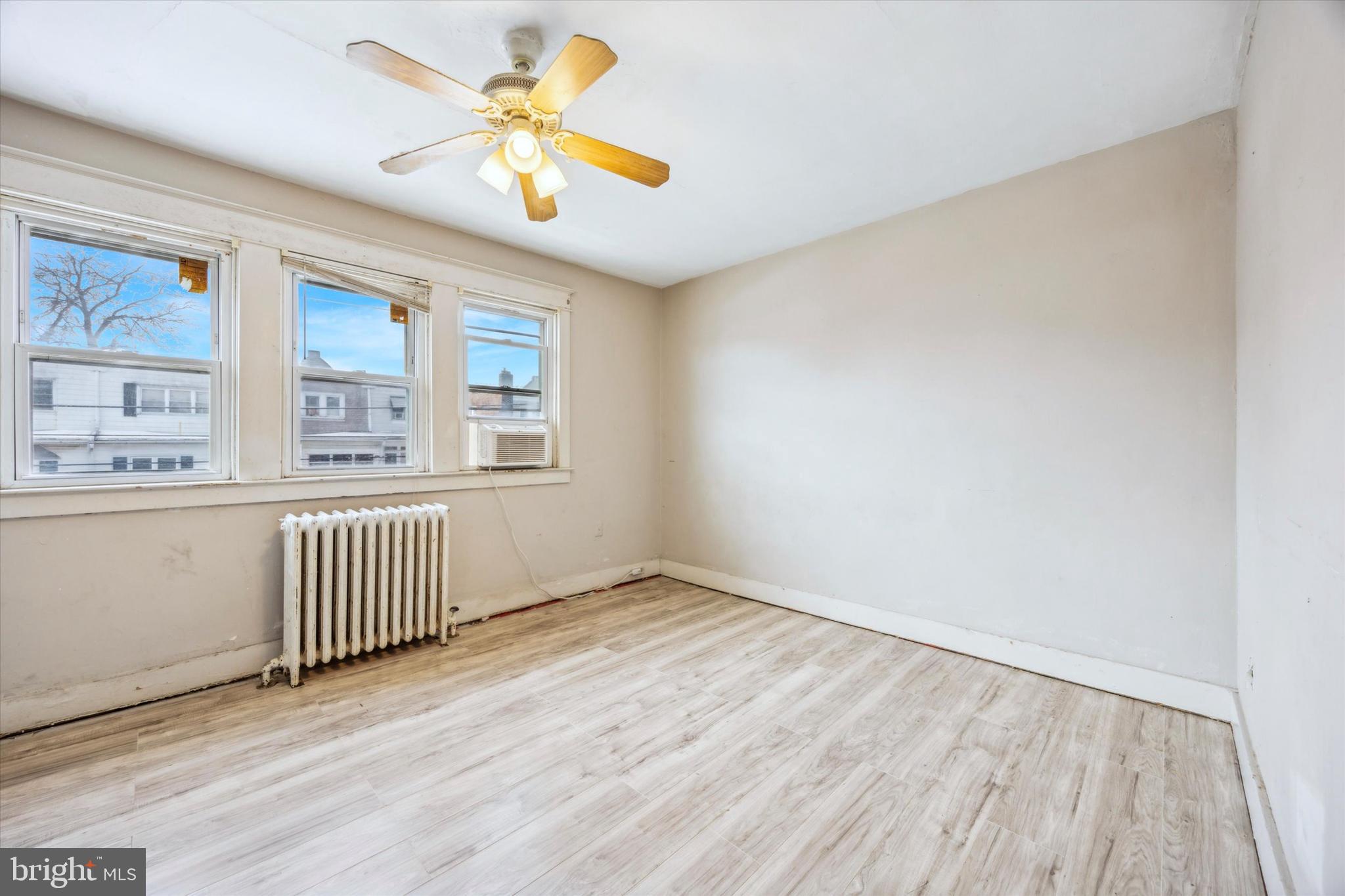 COLLINGDALE - Residential