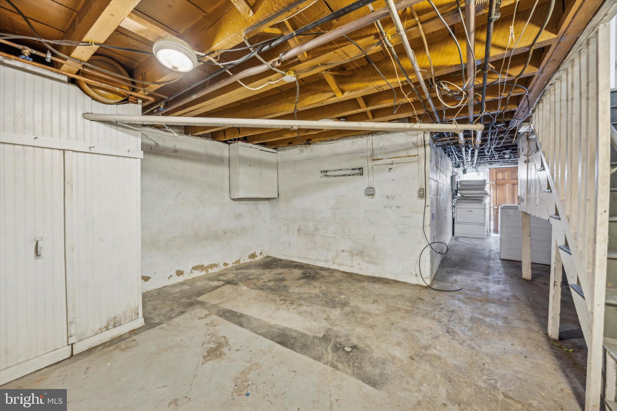 COLLINGDALE - Residential