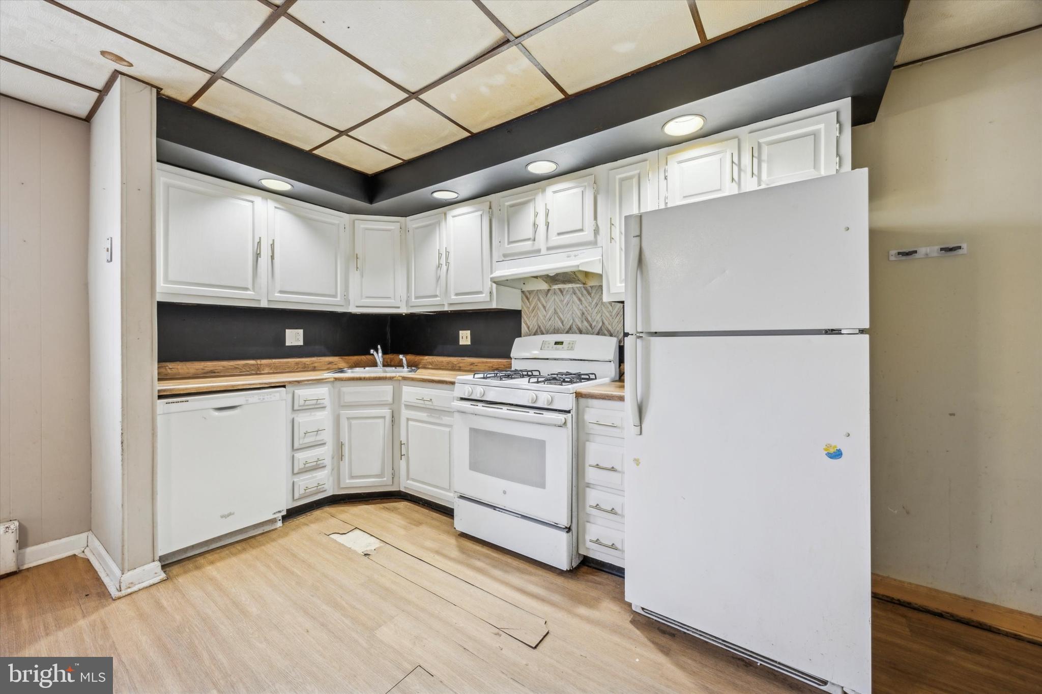 COLLINGDALE - Residential