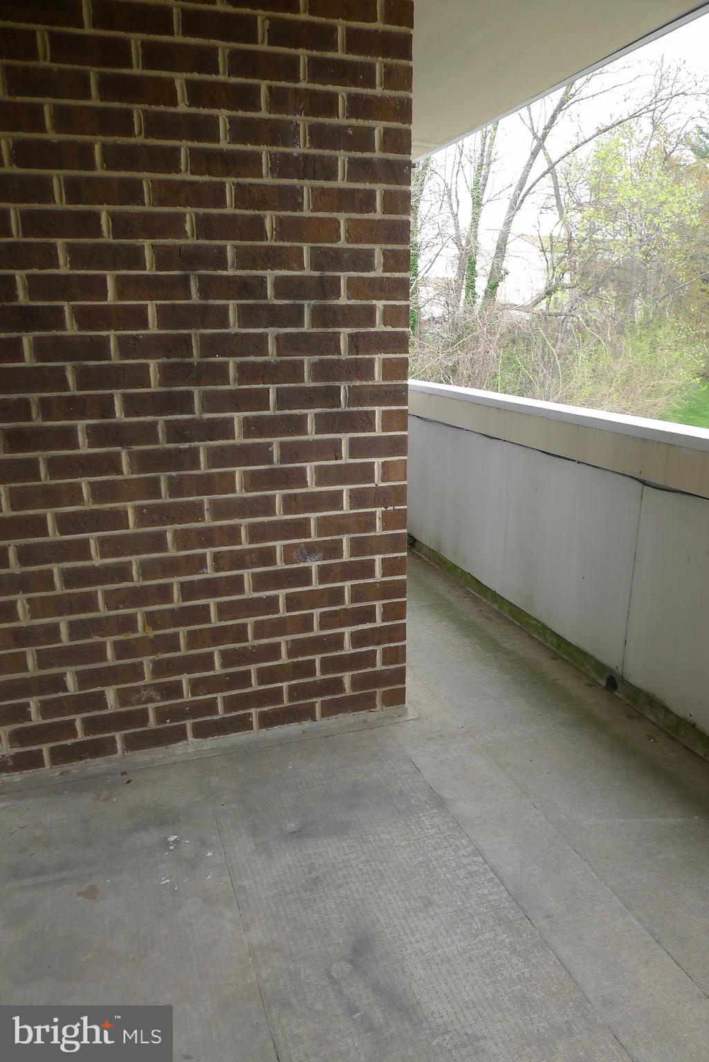 PINES CONDOMINIUM - Residential Lease