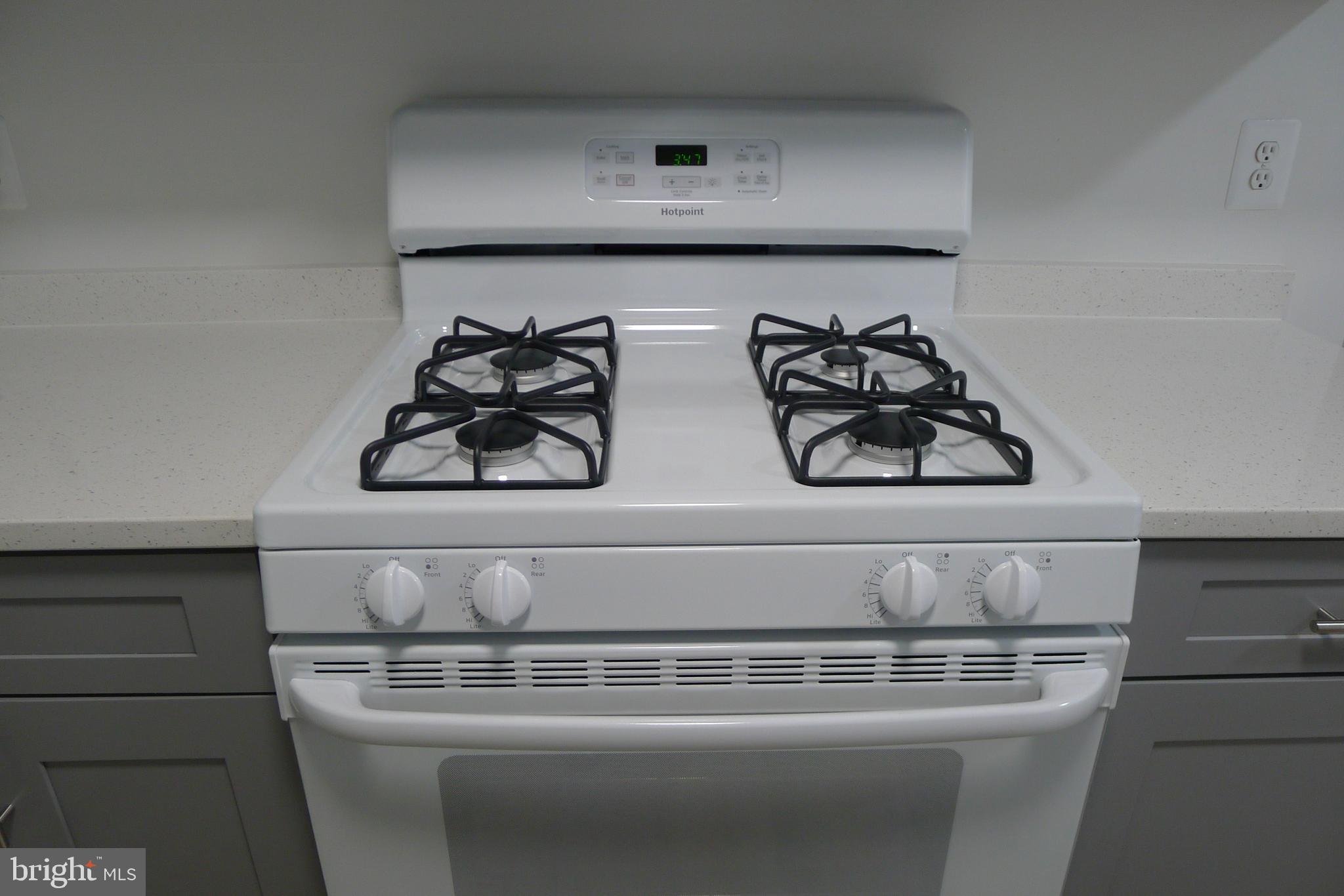 PINES CONDOMINIUM - Residential Lease