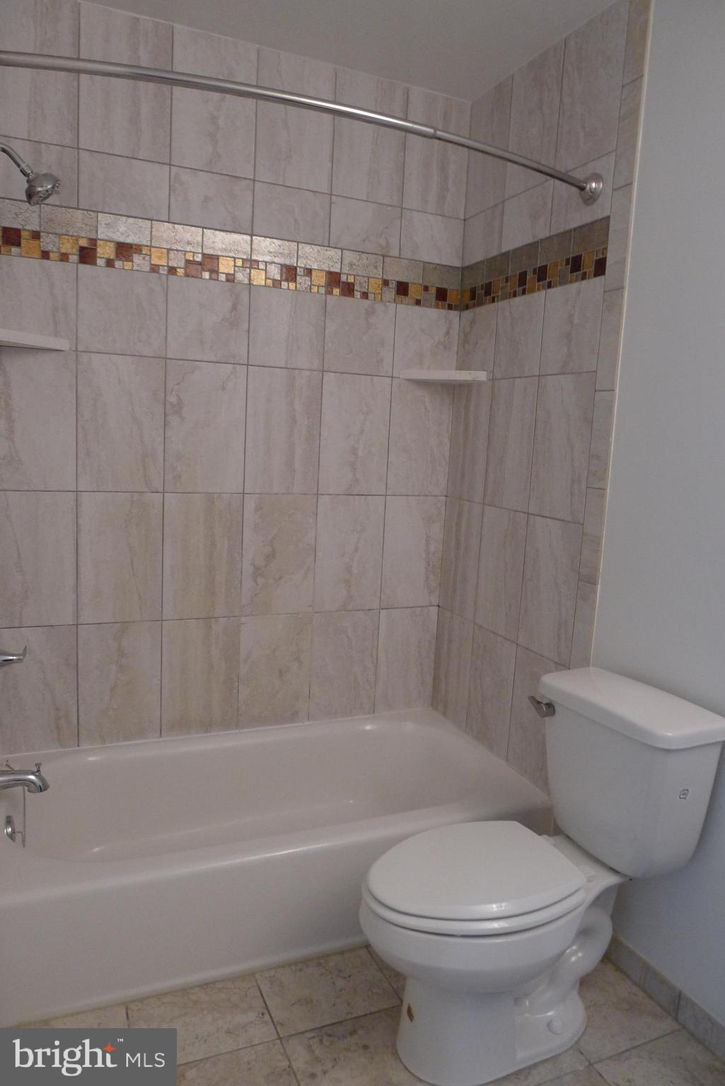 PINES CONDOMINIUM - Residential Lease