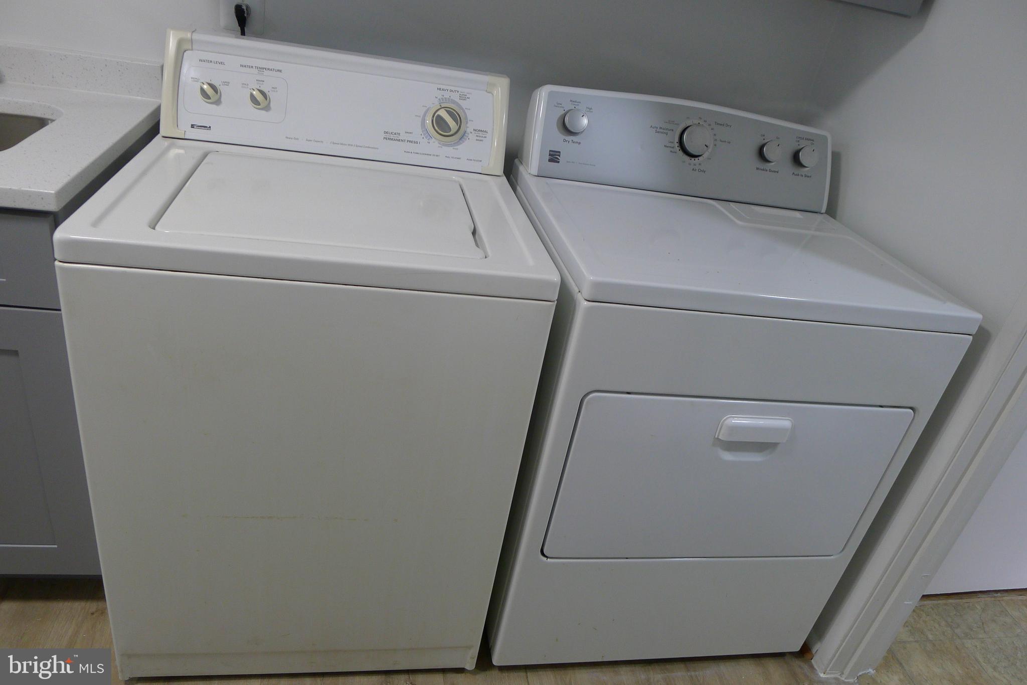 PINES CONDOMINIUM - Residential Lease