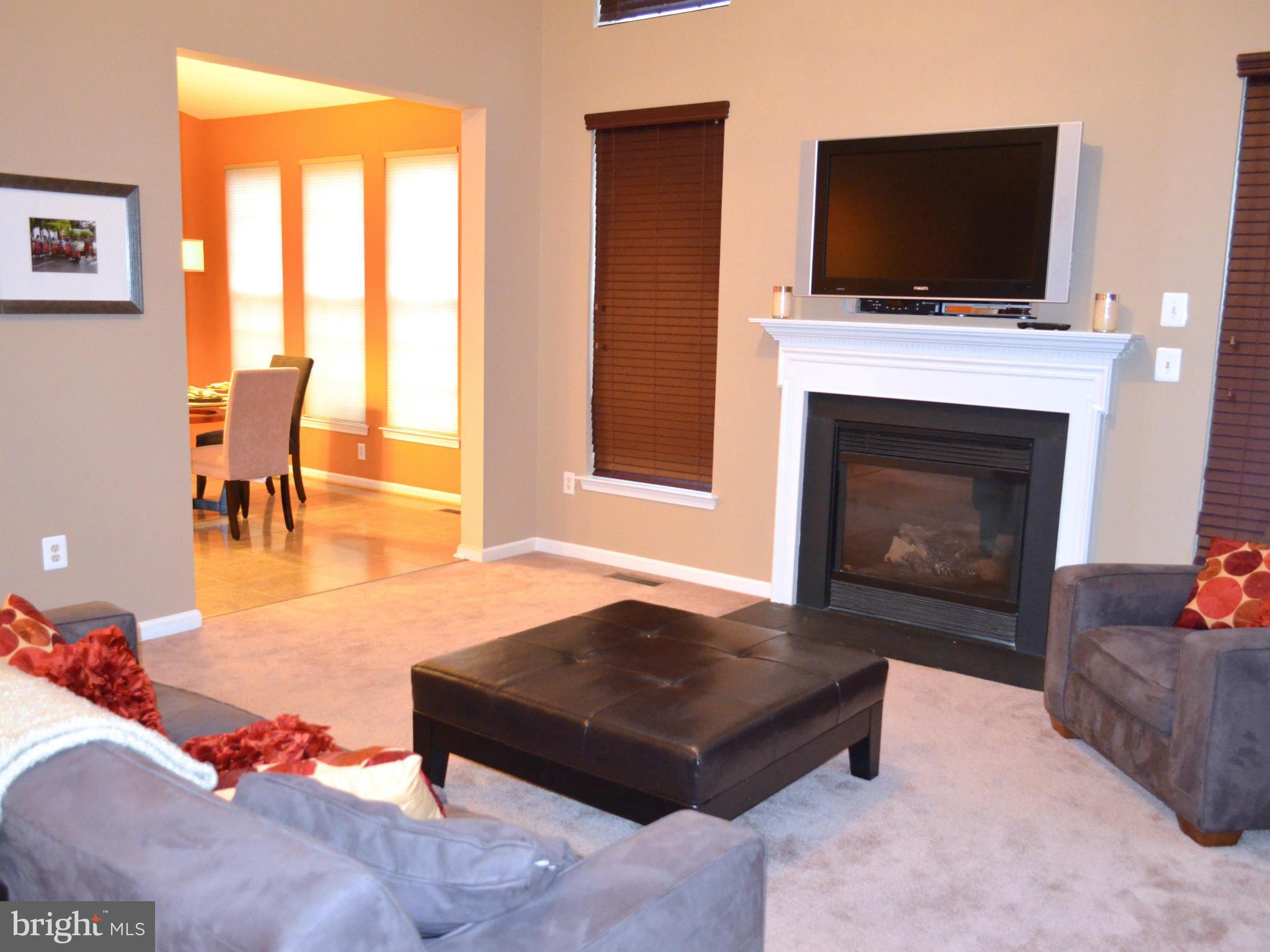 CHARLES CROSSING - Residential