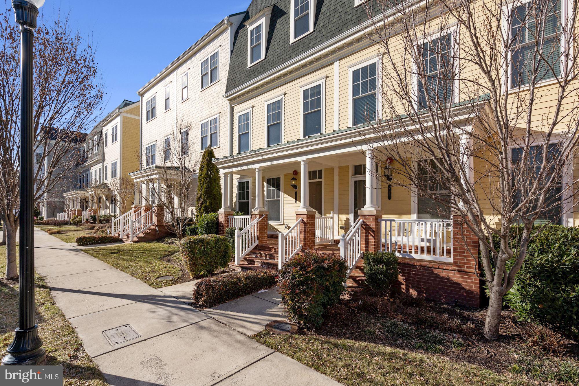 POTOMAC YARD - Residential