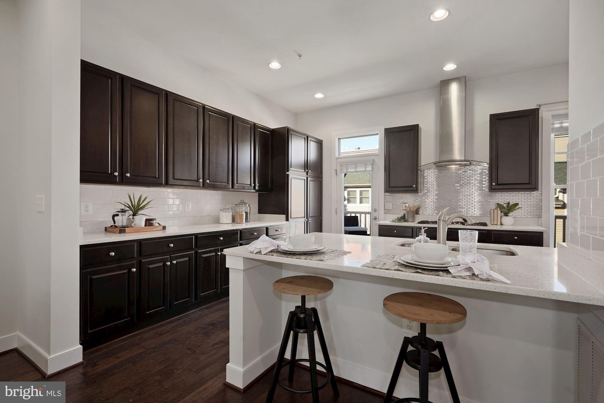 POTOMAC YARD - Residential