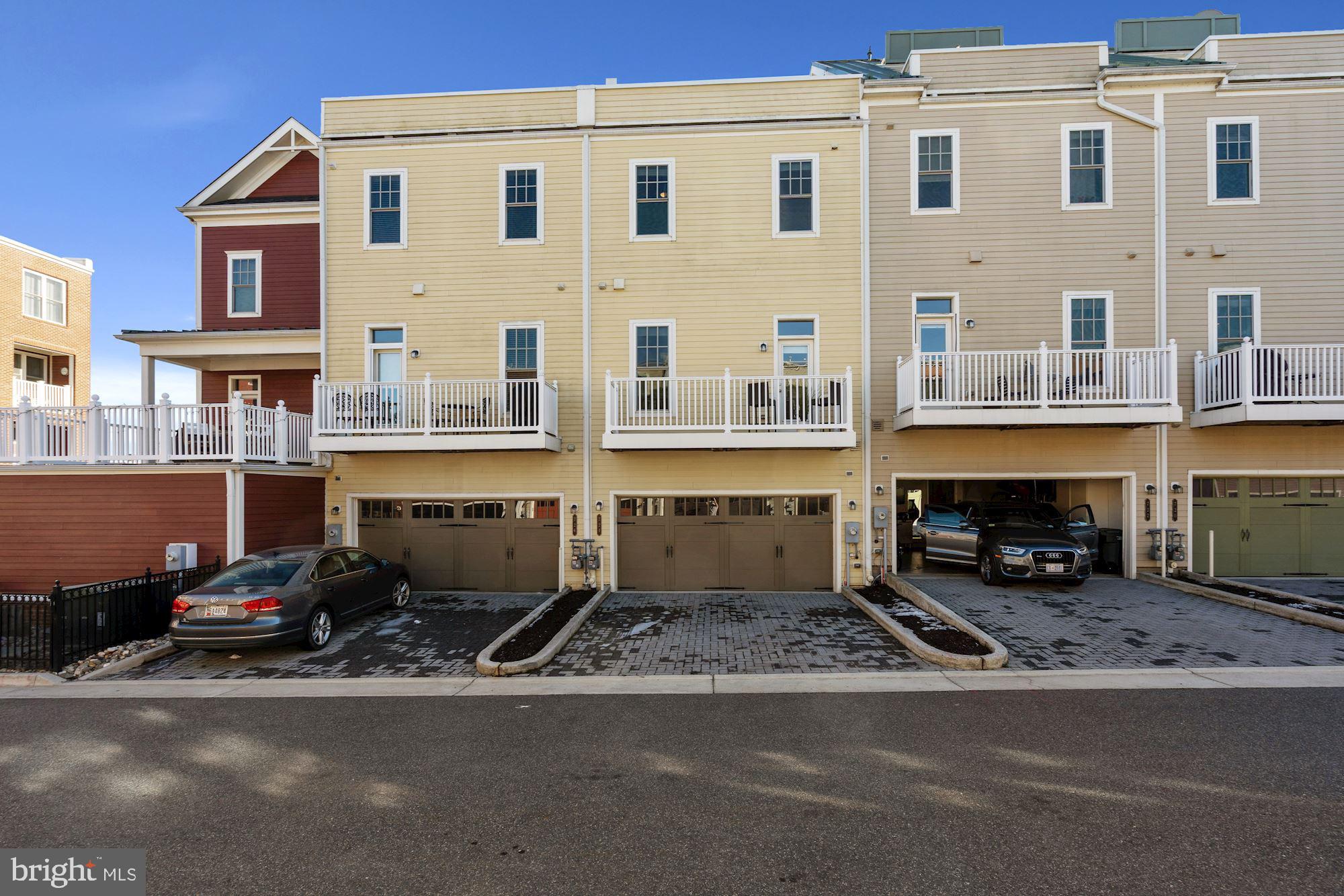 POTOMAC YARD - Residential
