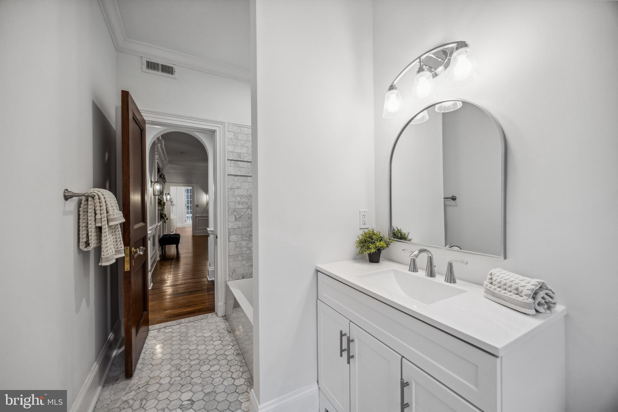 GUILFORD HISTORIC DISTRICT - Residential