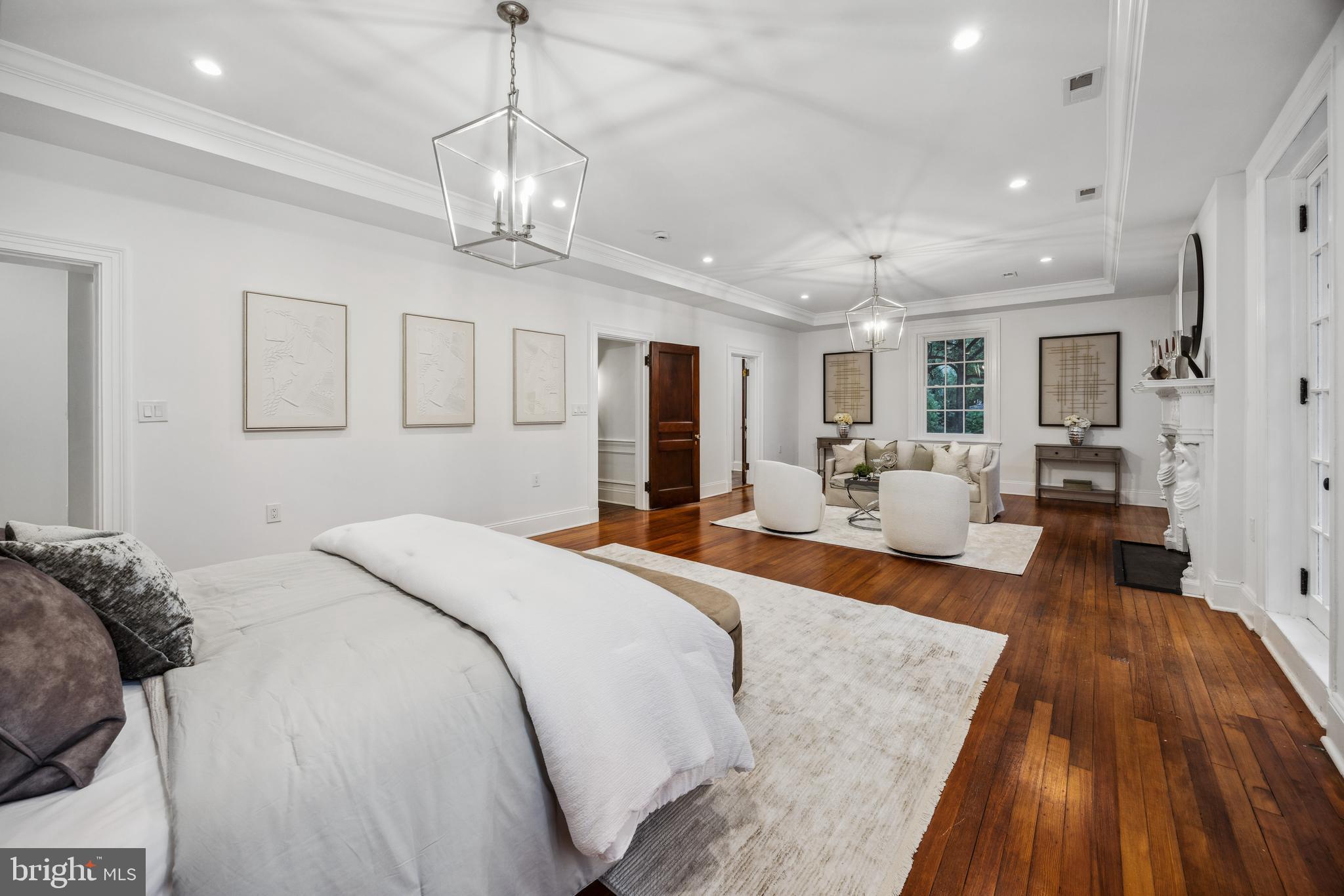 GUILFORD HISTORIC DISTRICT - Residential