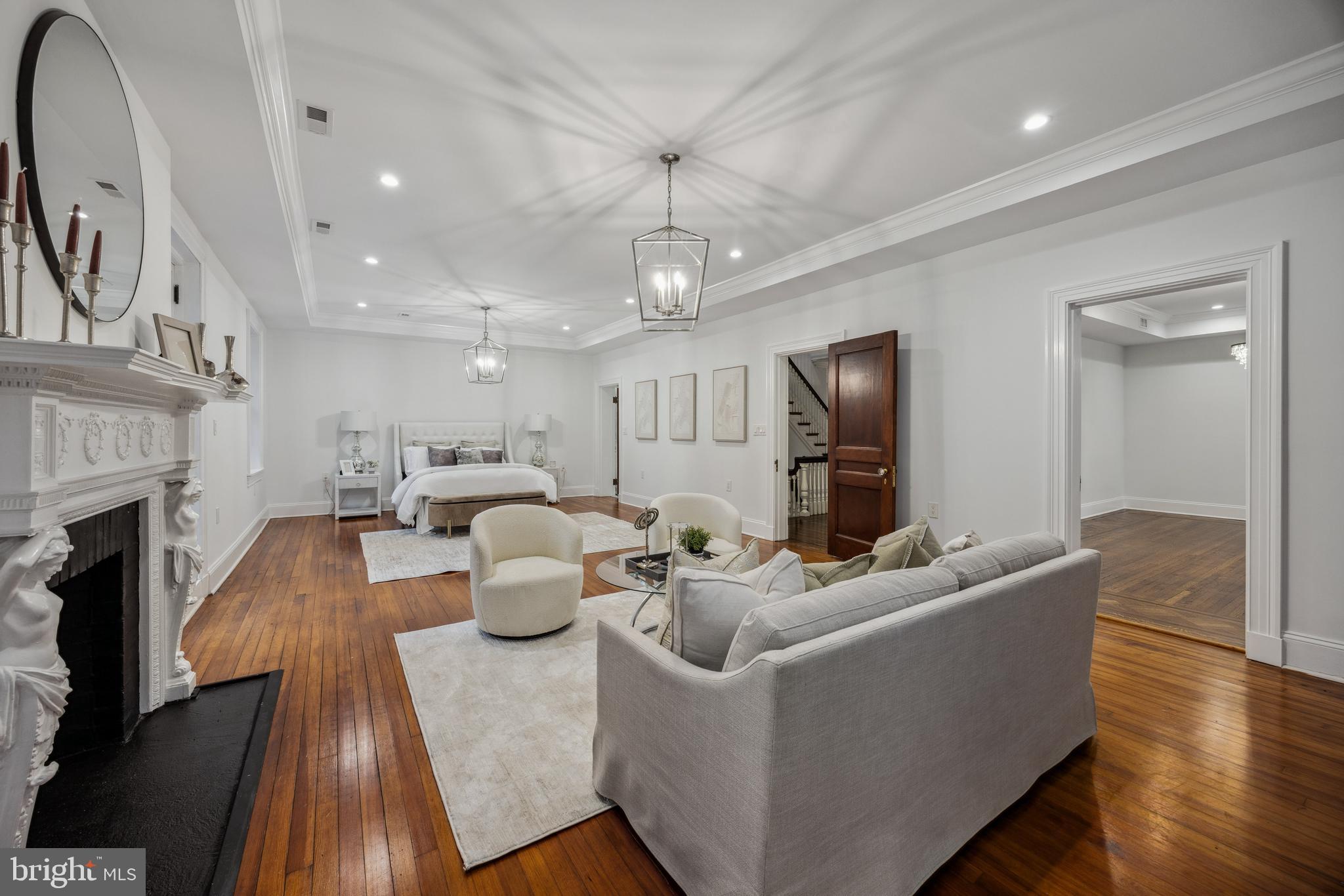 GUILFORD HISTORIC DISTRICT - Residential