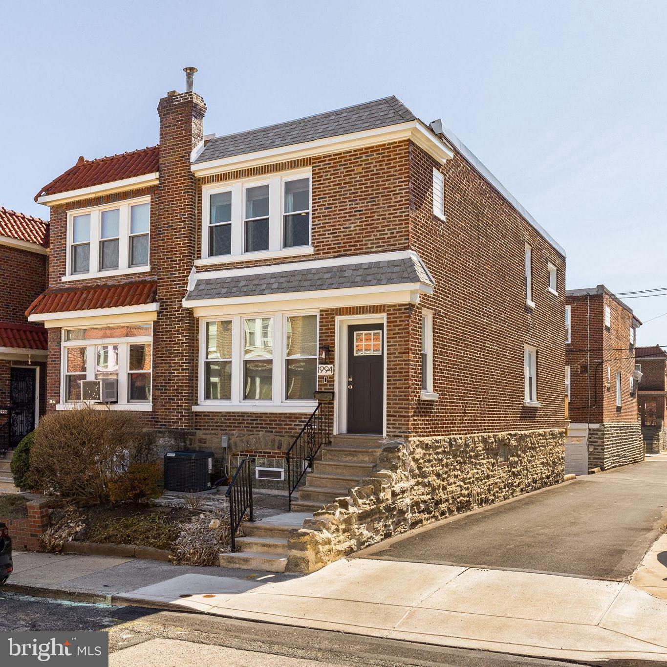 WEST OAK LANE - Residential