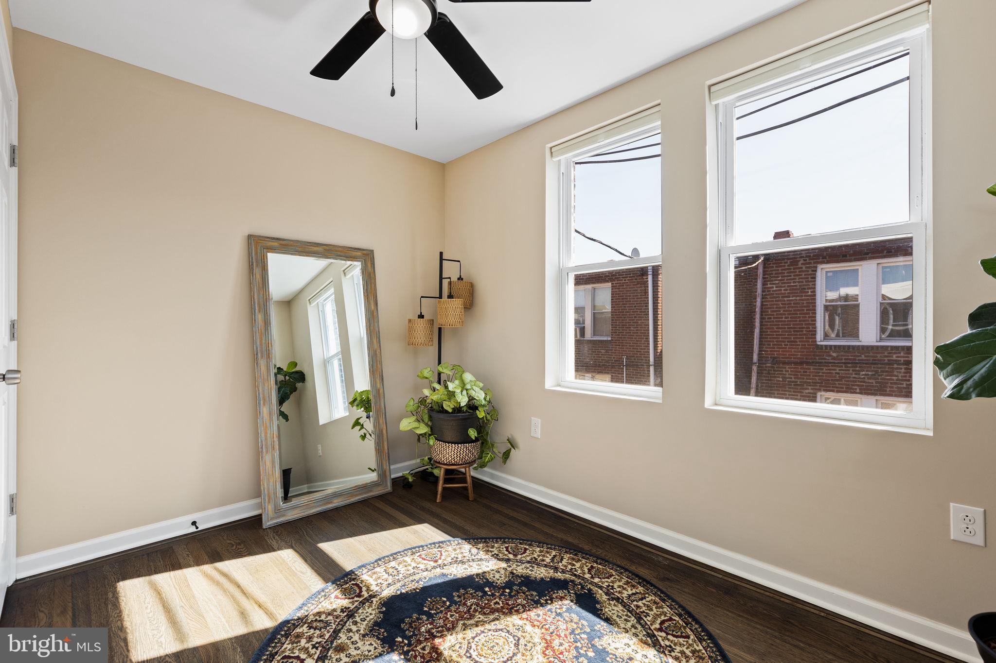 WEST OAK LANE - Residential