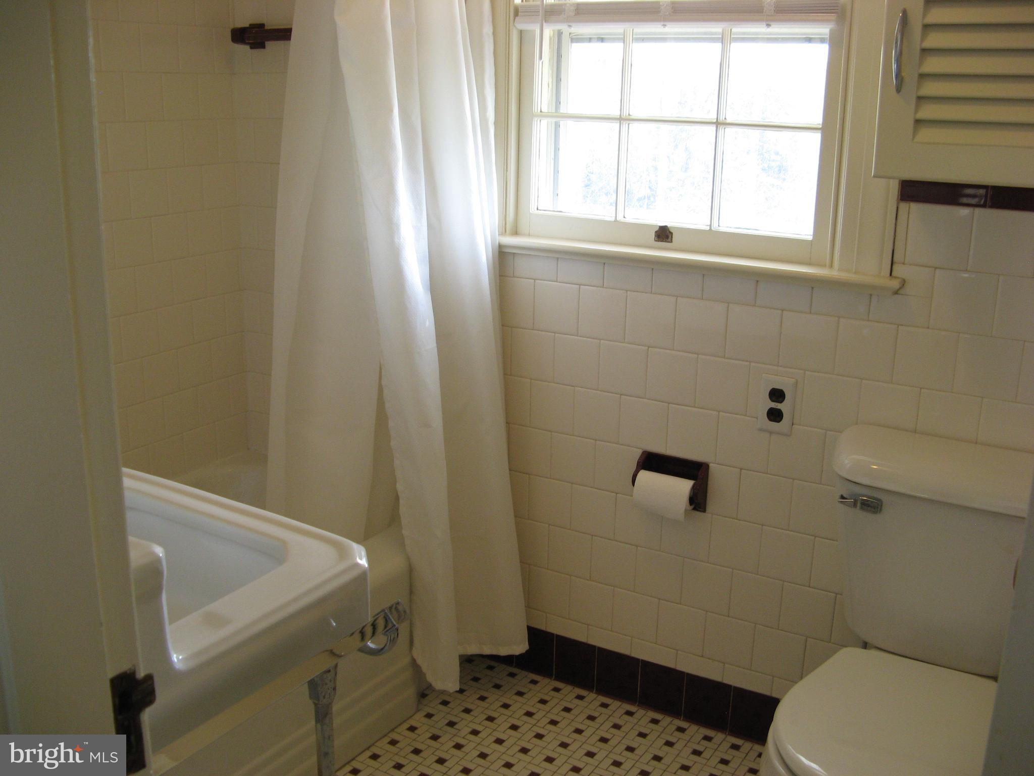 WINCHESTER - Residential Lease