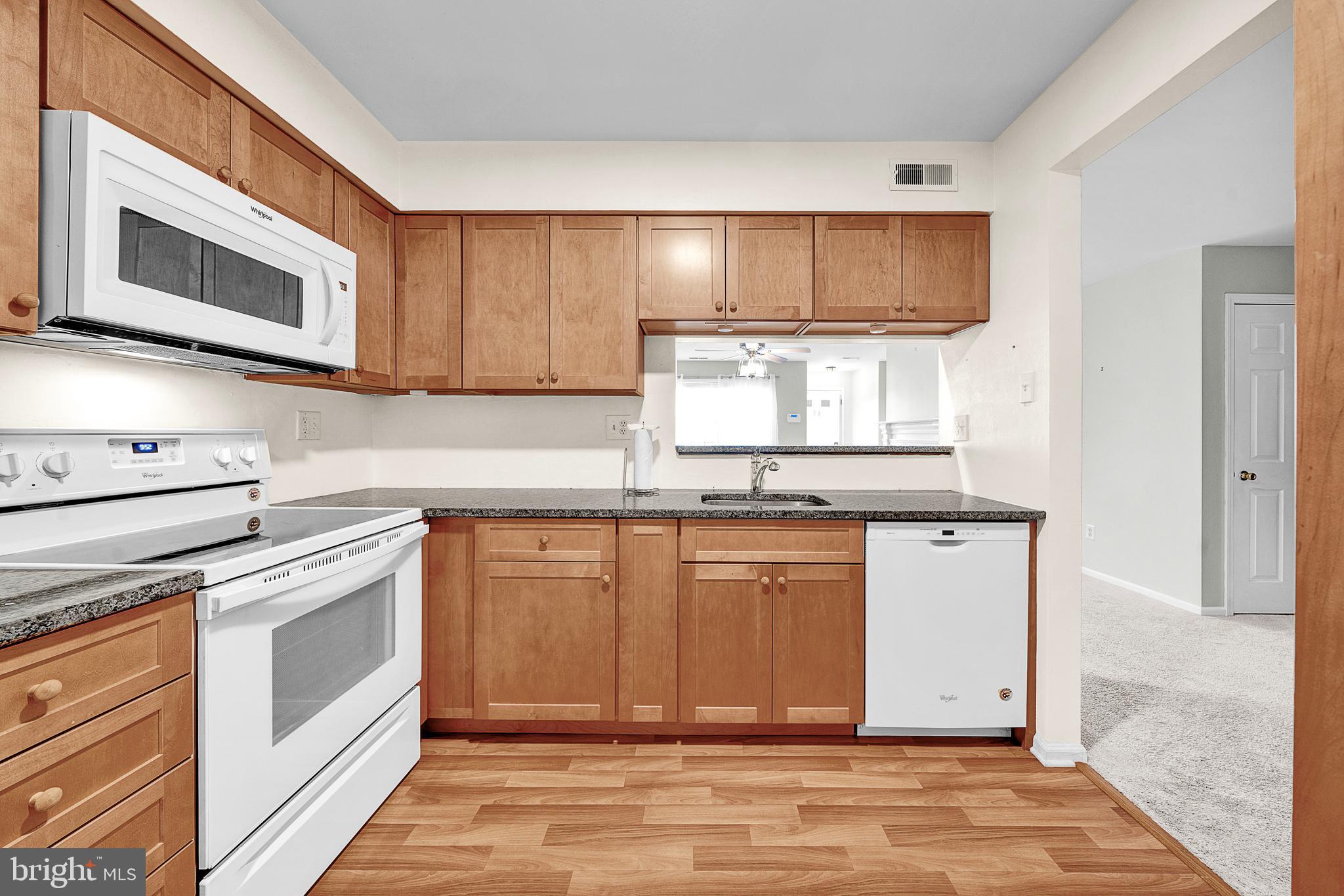 SAW MILL VALLEY - Residential