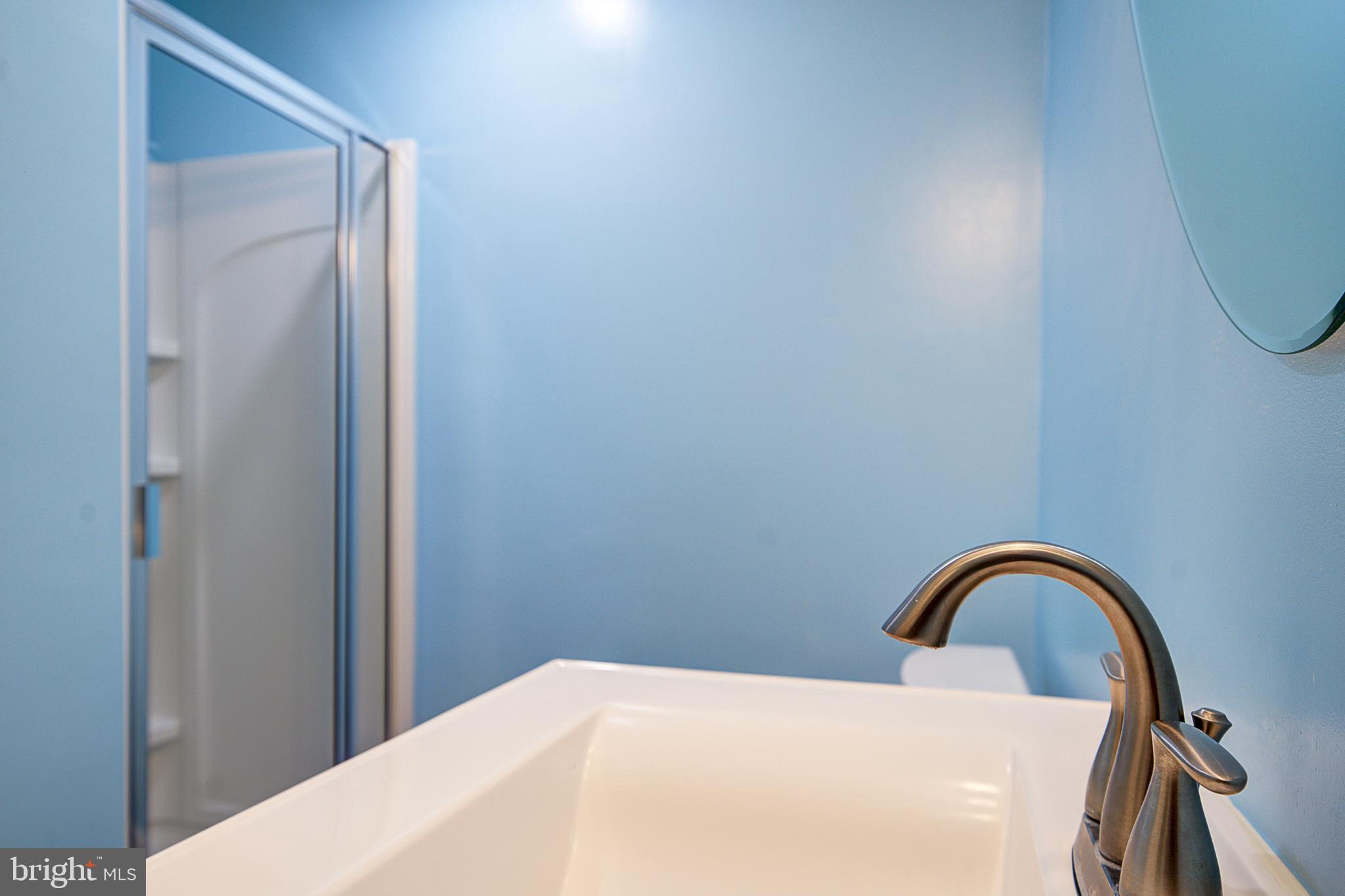 SAW MILL VALLEY - Residential