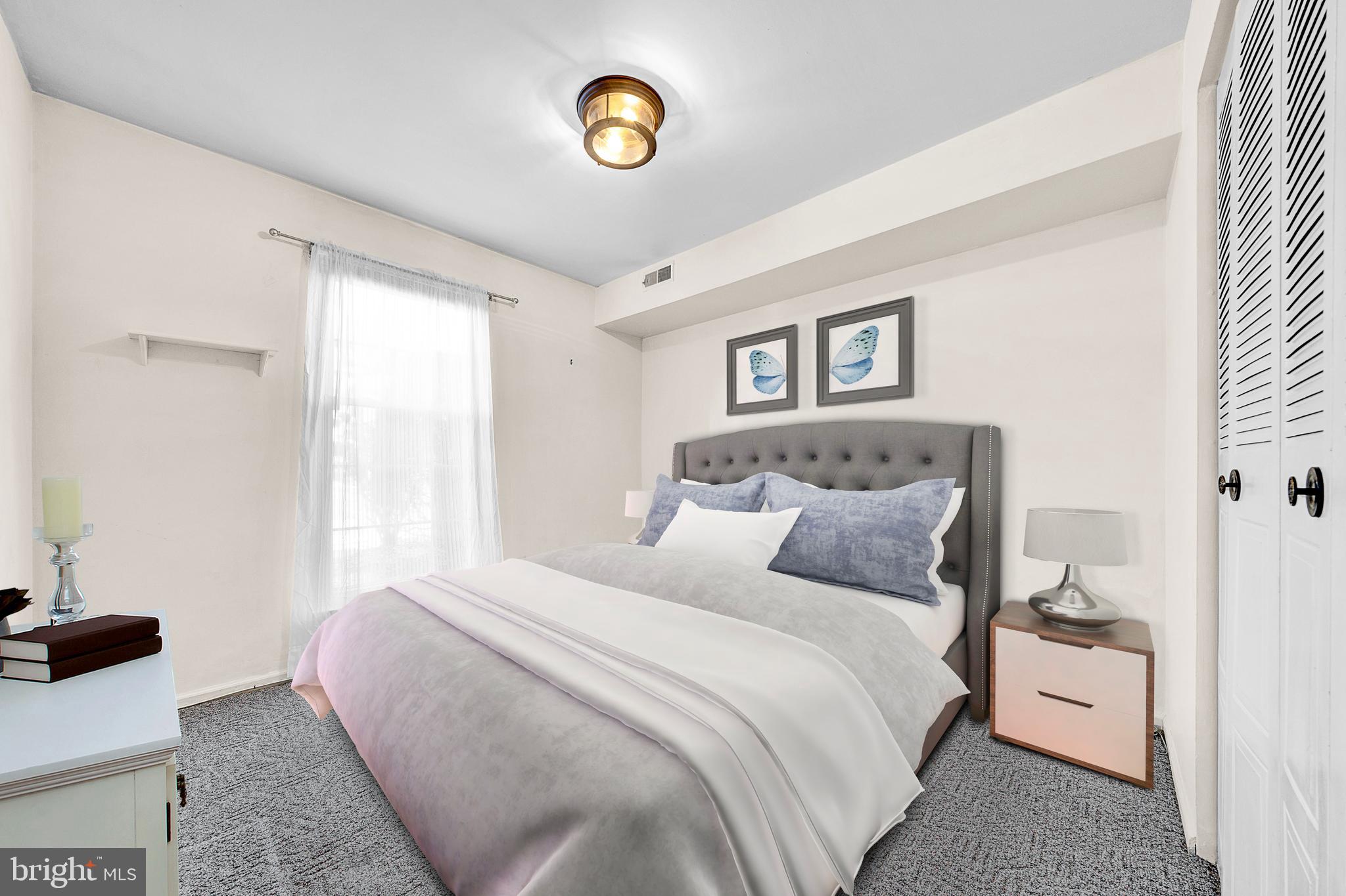 SAW MILL VALLEY - Residential