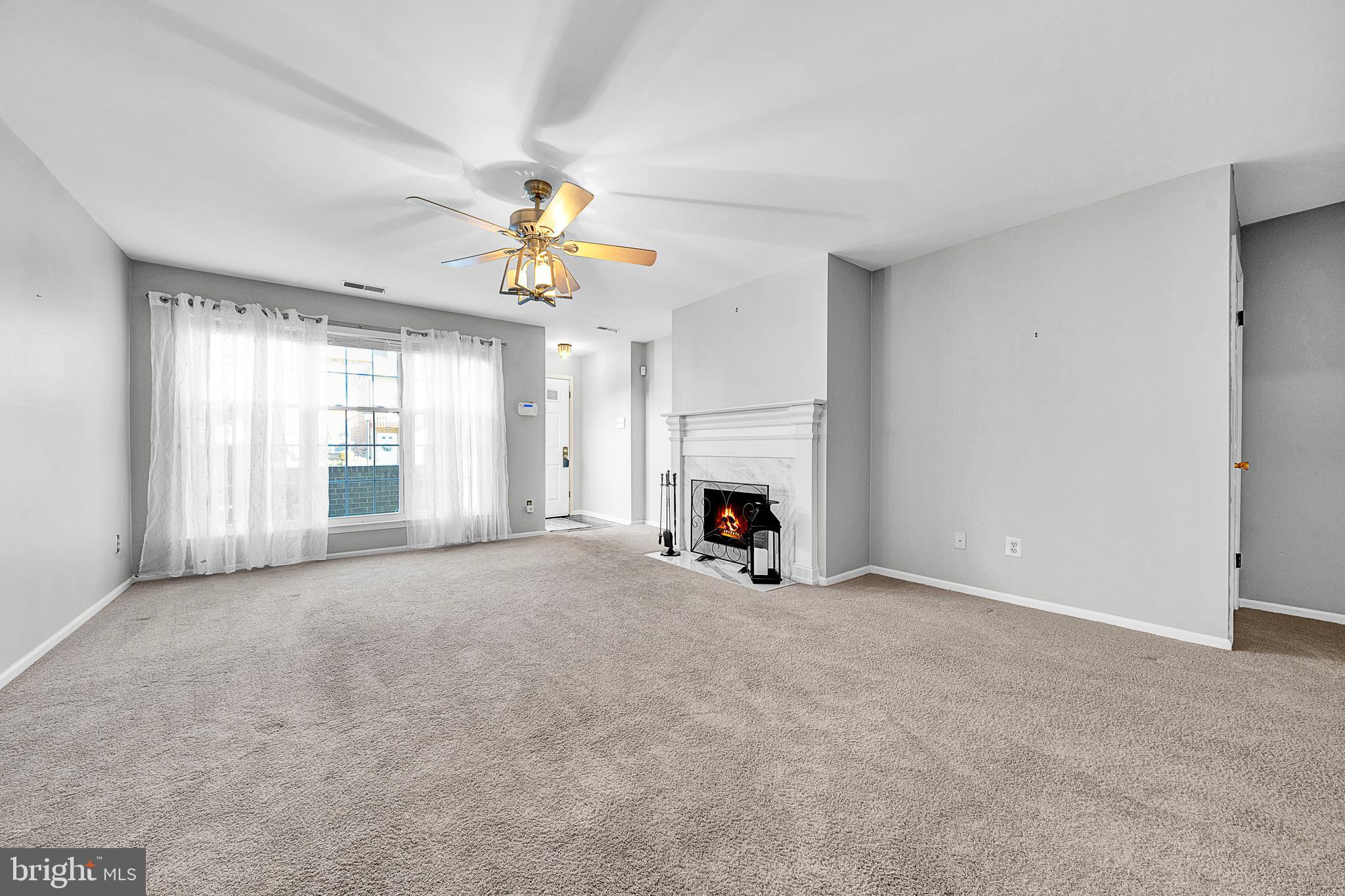 SAW MILL VALLEY - Residential