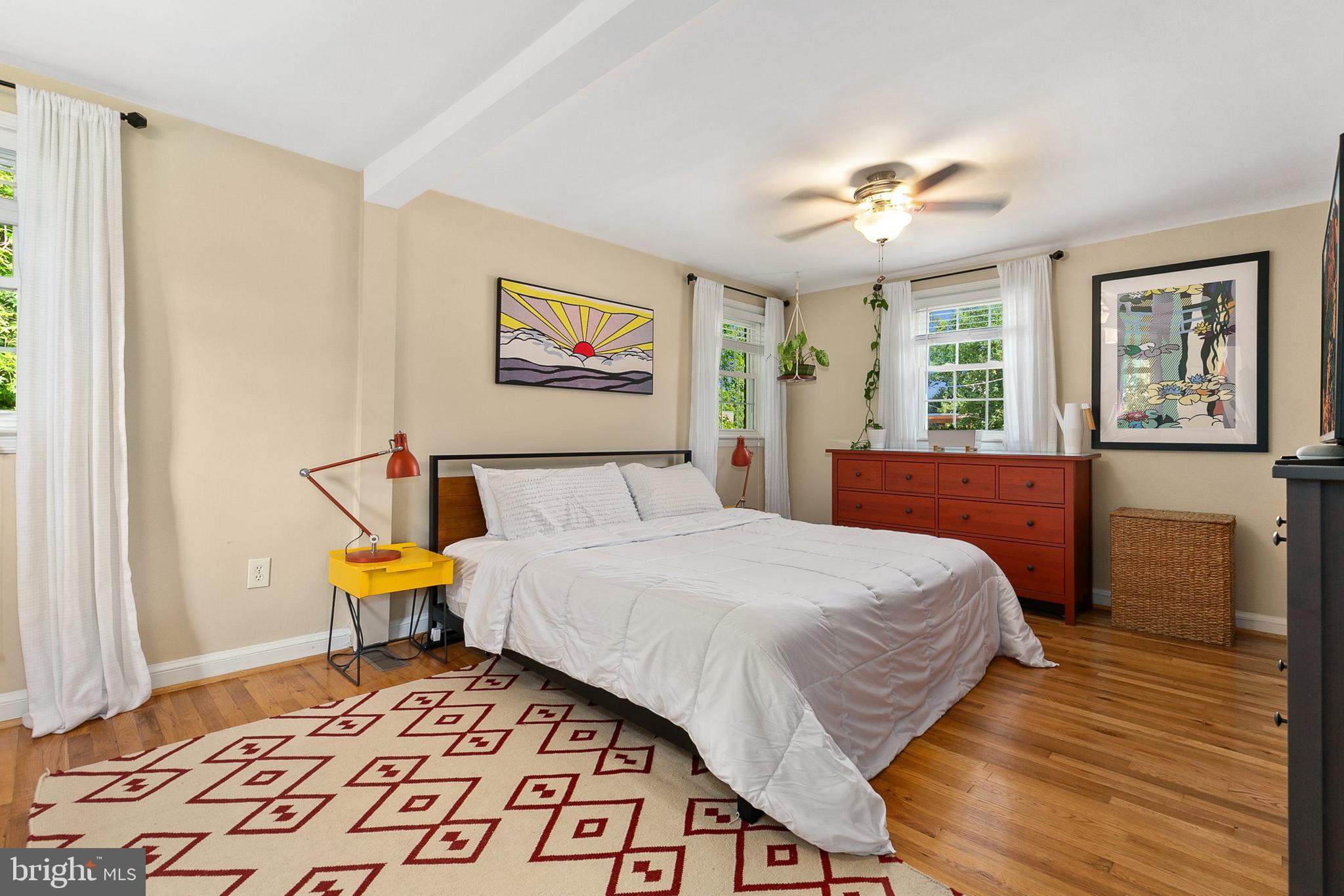 OAKLAND TERRACE - Residential