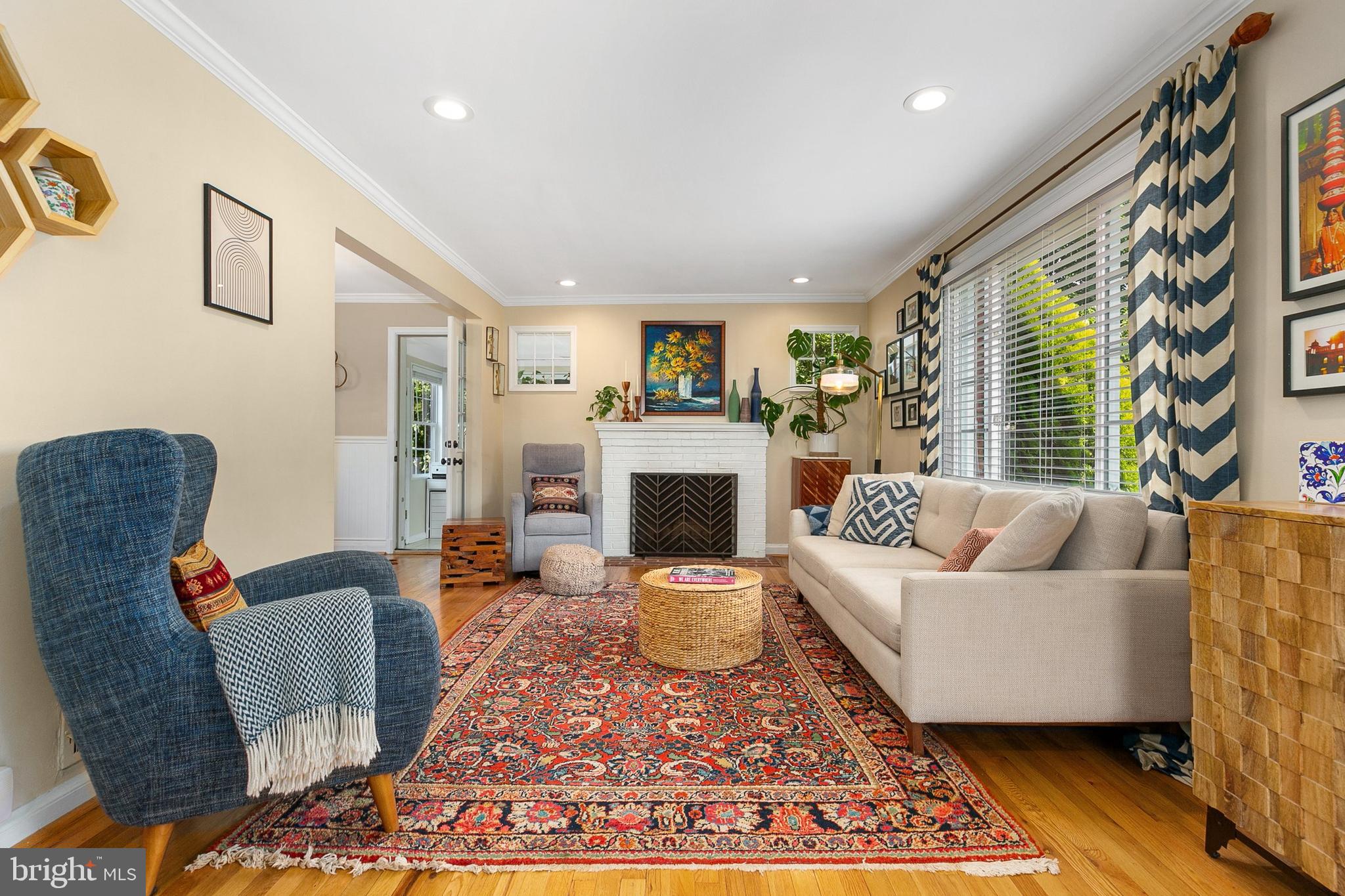 OAKLAND TERRACE - Residential