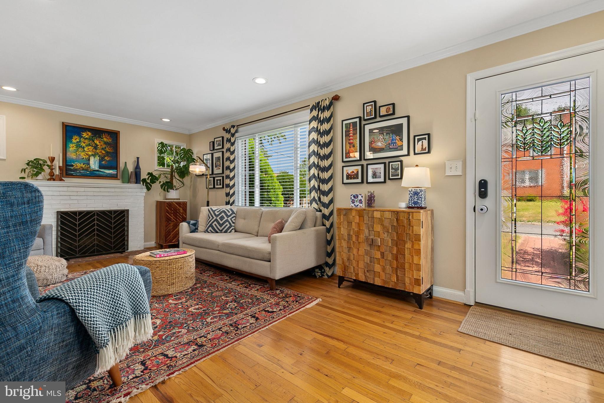 OAKLAND TERRACE - Residential