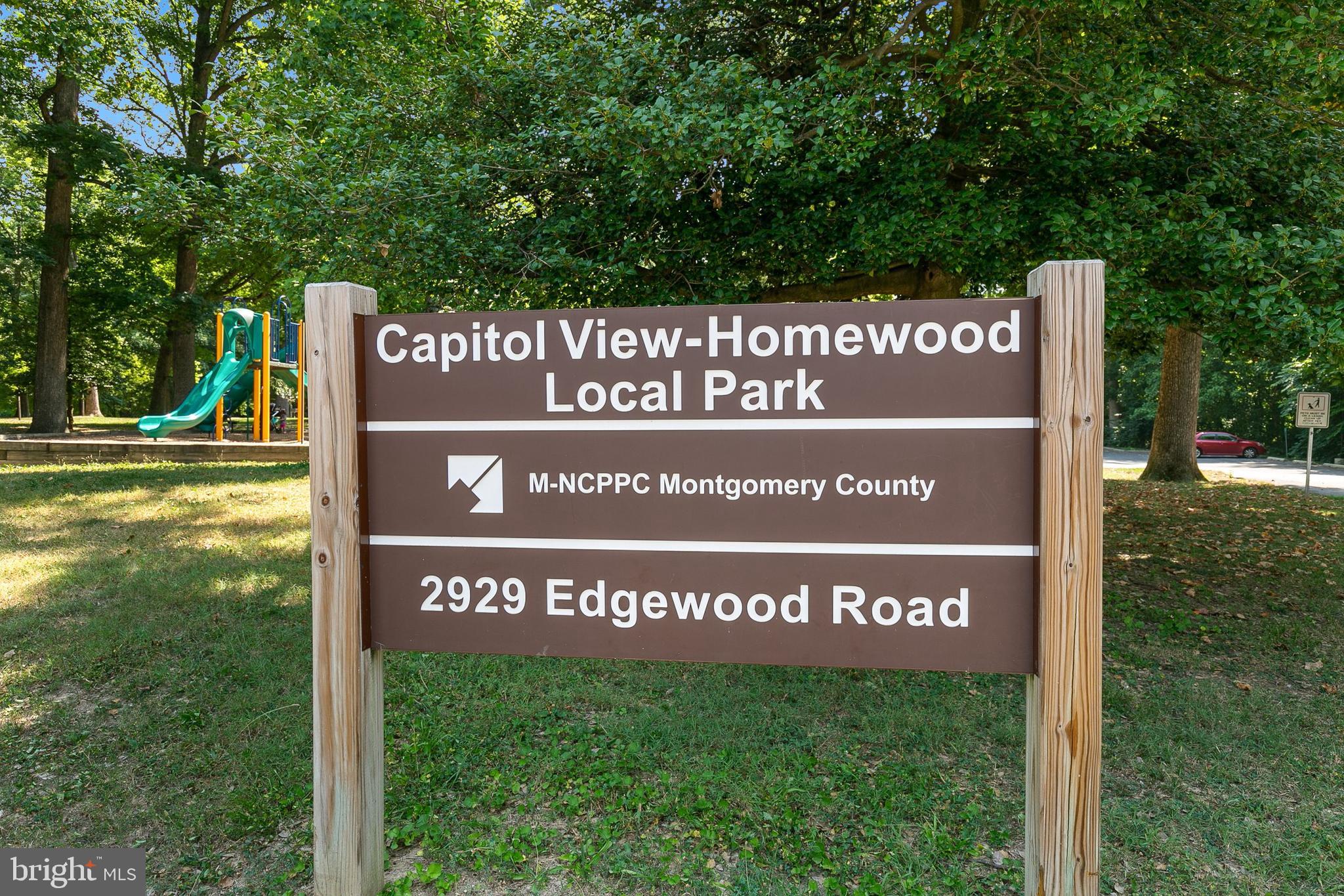 OAKLAND TERRACE - Residential