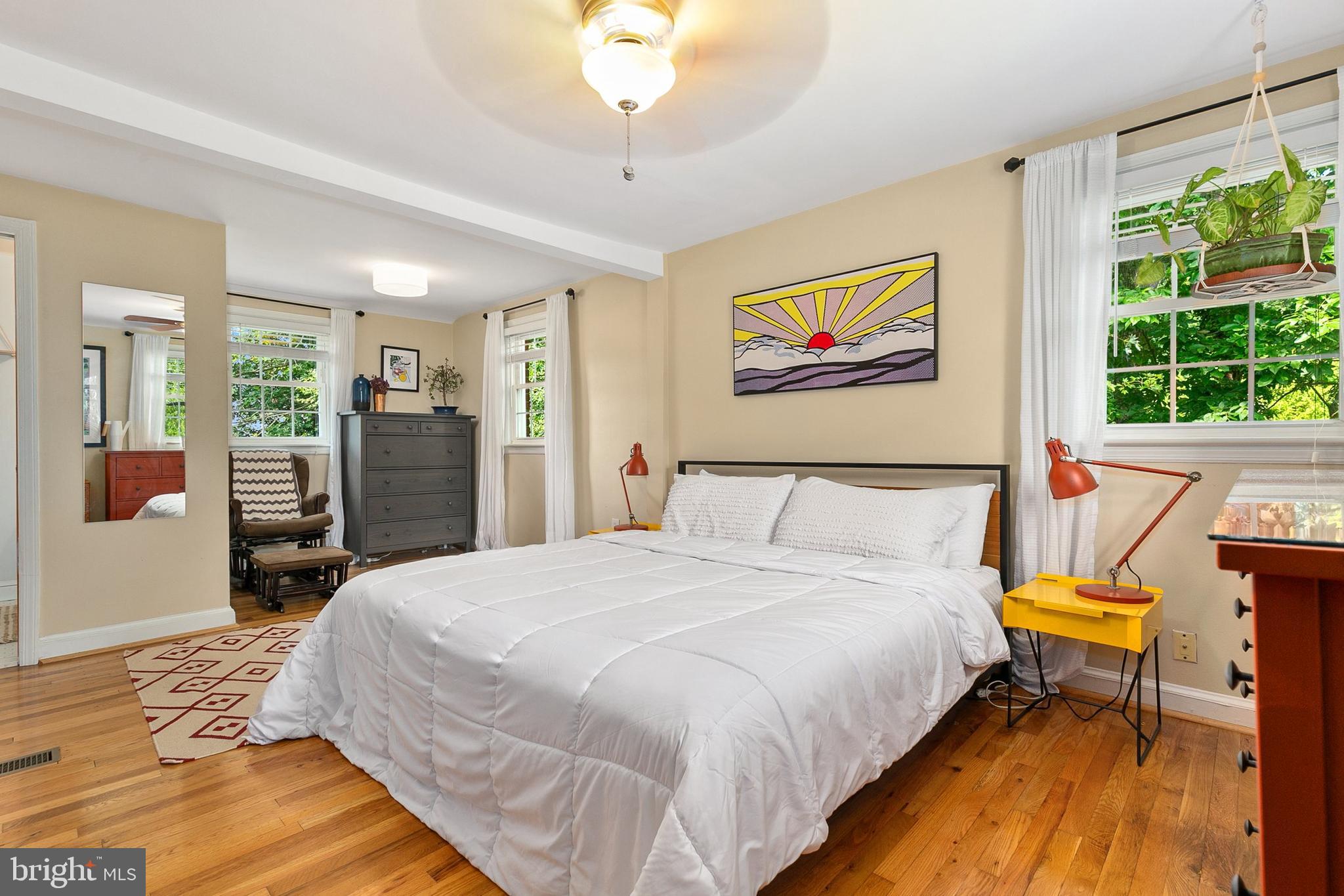 OAKLAND TERRACE - Residential