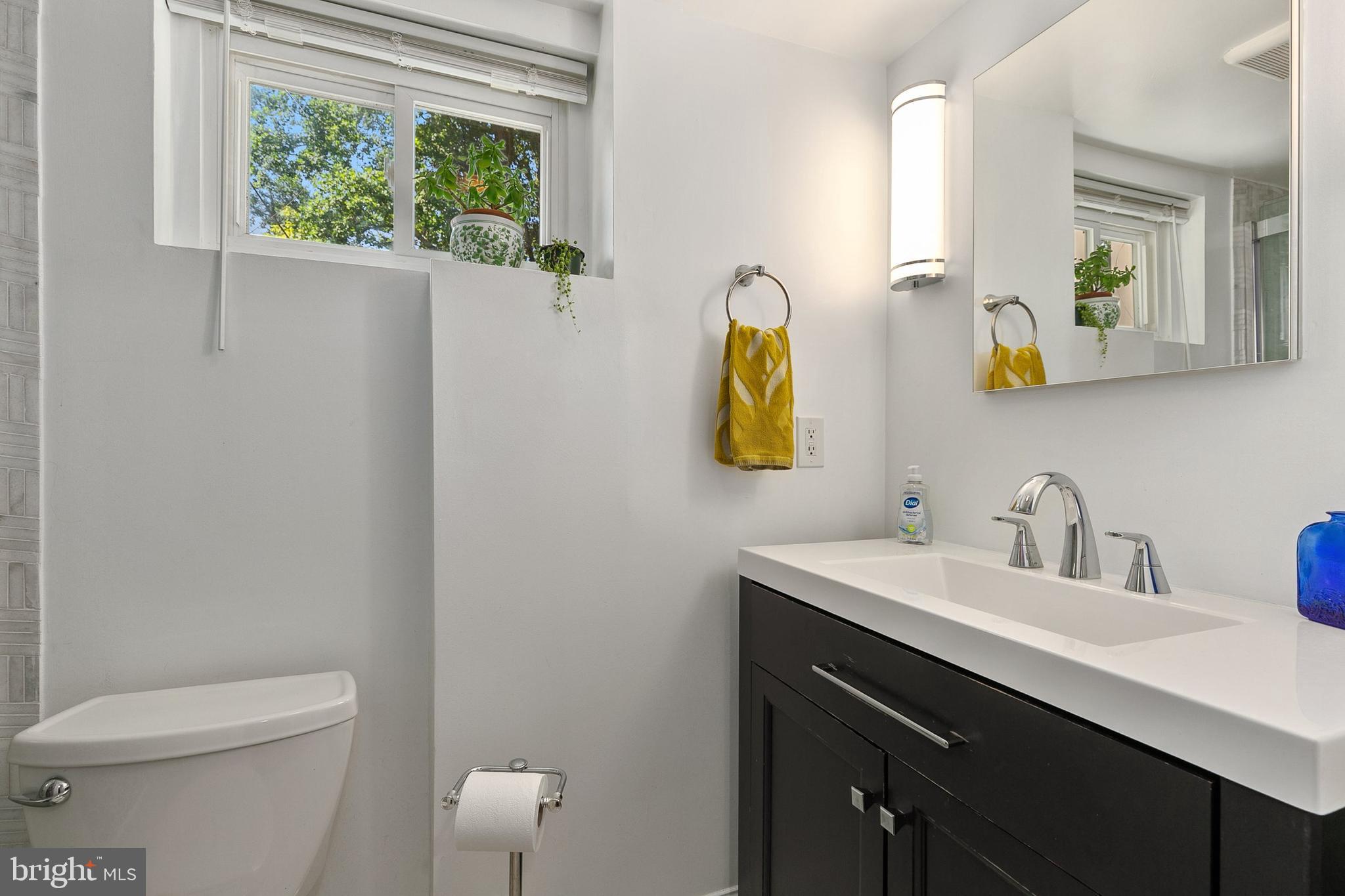 OAKLAND TERRACE - Residential