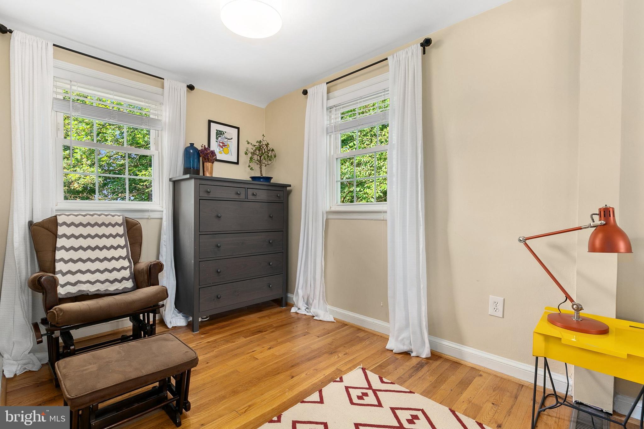 OAKLAND TERRACE - Residential