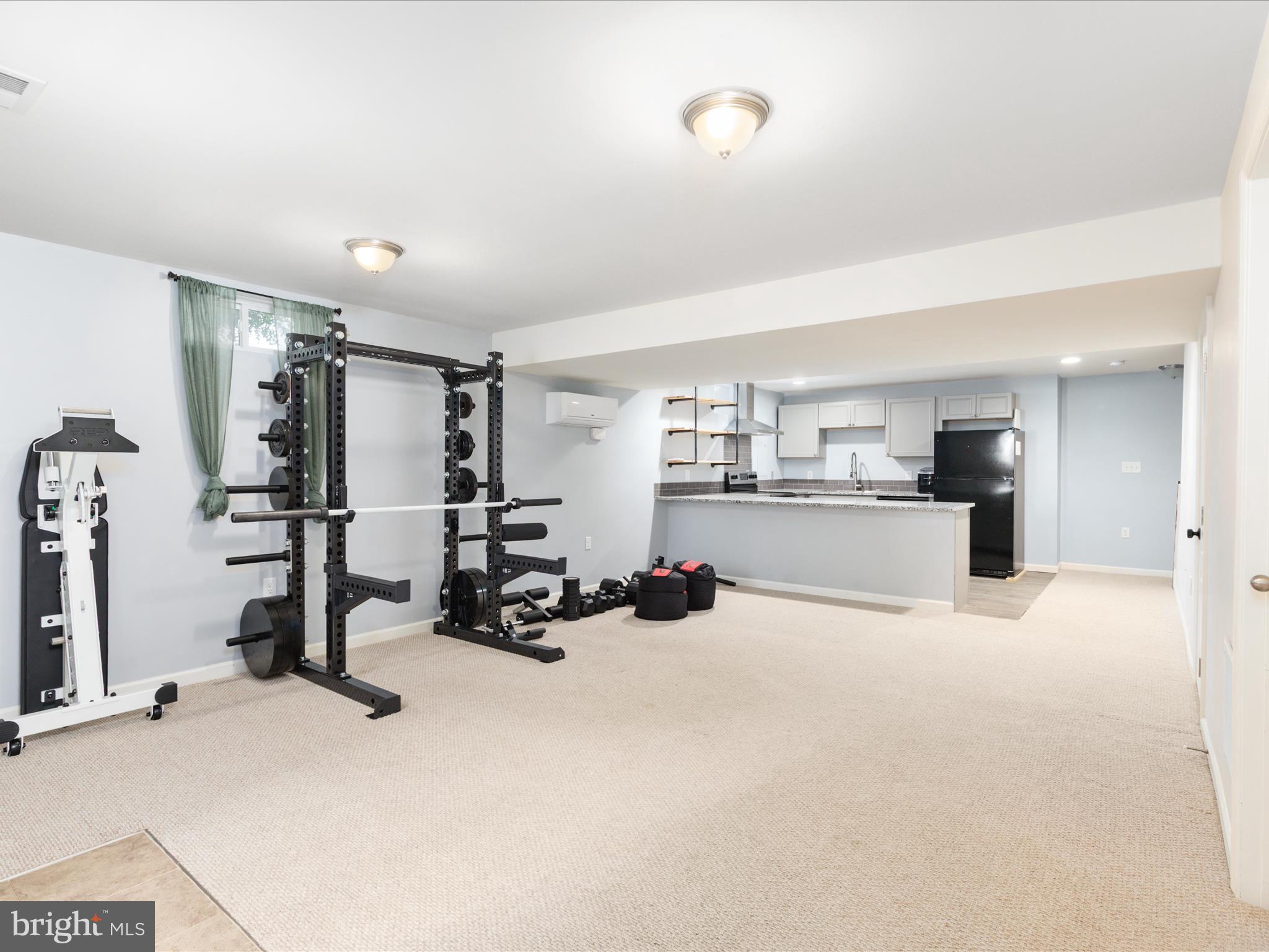 LAKE HOLIDAY ESTATES - Residential