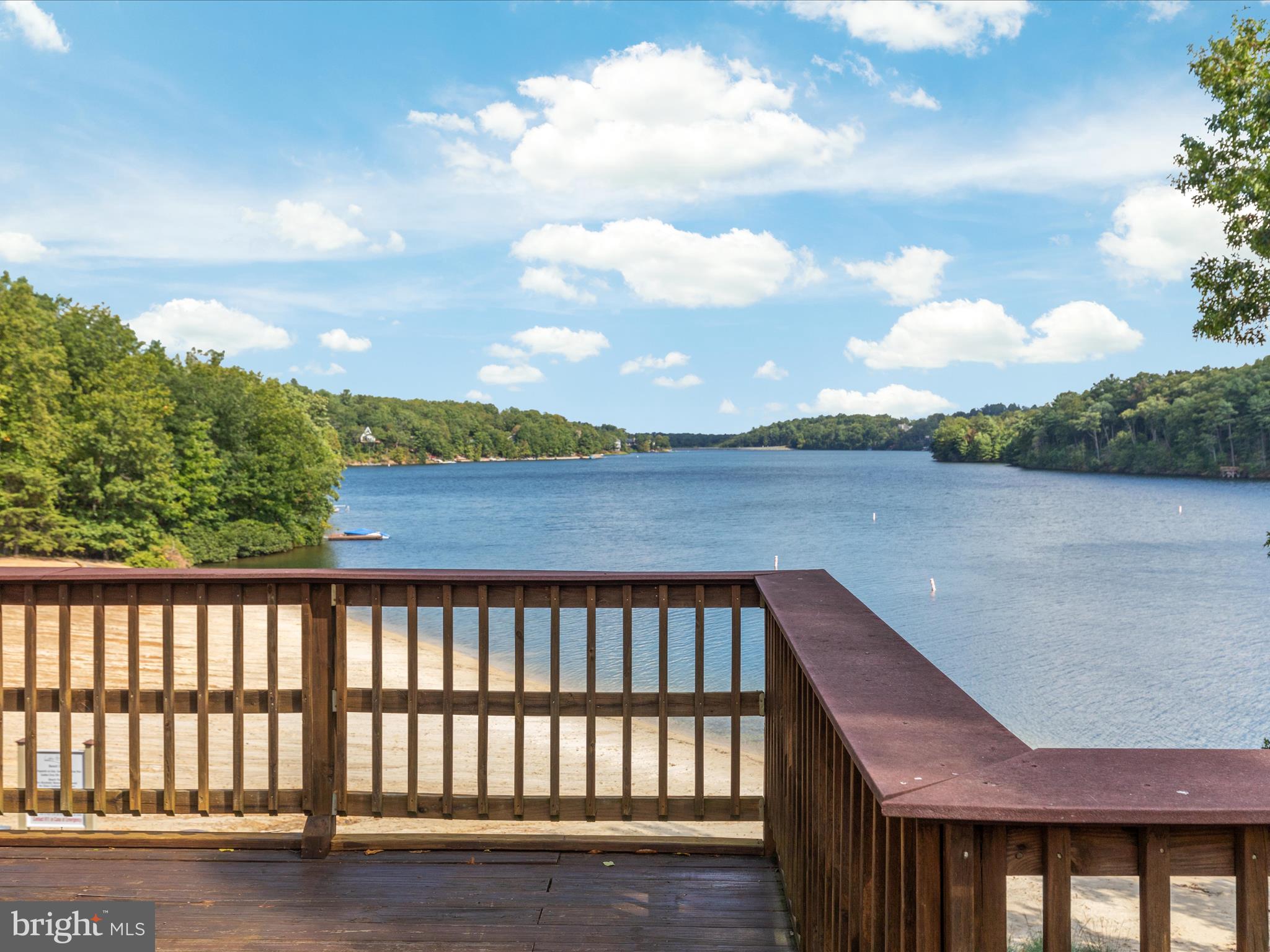 LAKE HOLIDAY ESTATES - Residential