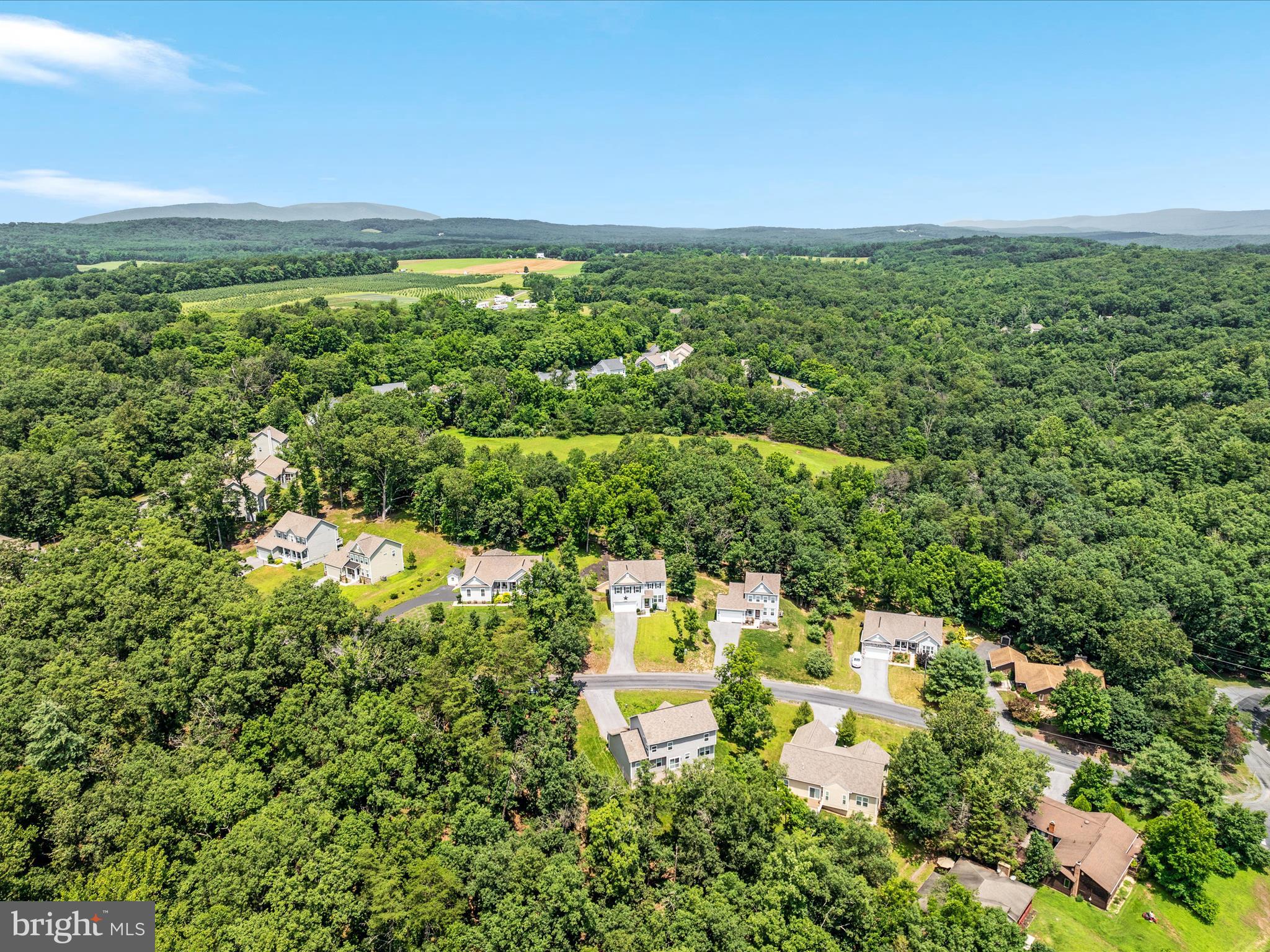 LAKE HOLIDAY ESTATES - Residential