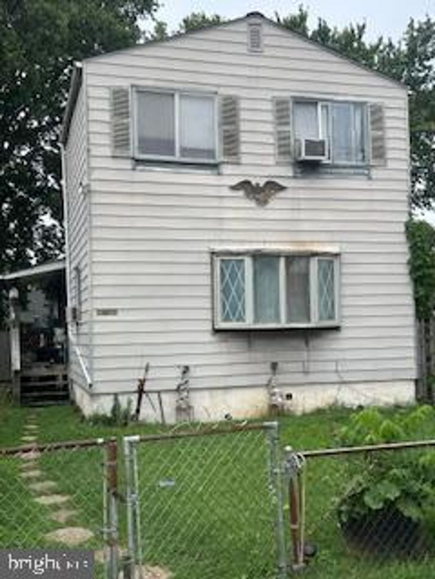 Opportunity. Vision. Potential! This 2 bedroom (1 on the main, 1 upstairs), 1 full bath detached home is yearning for love! Open floor plan with eat in kitchen & family room complete with fireplace. Bring your imagination and your best offer & let's see how amazing this home can really be! AS-IS
