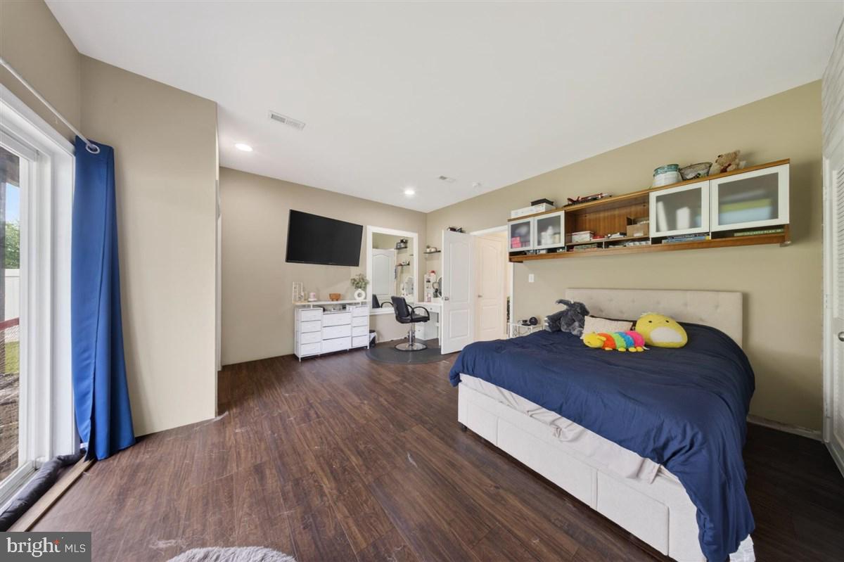 2111 AUDUBON TRAIL