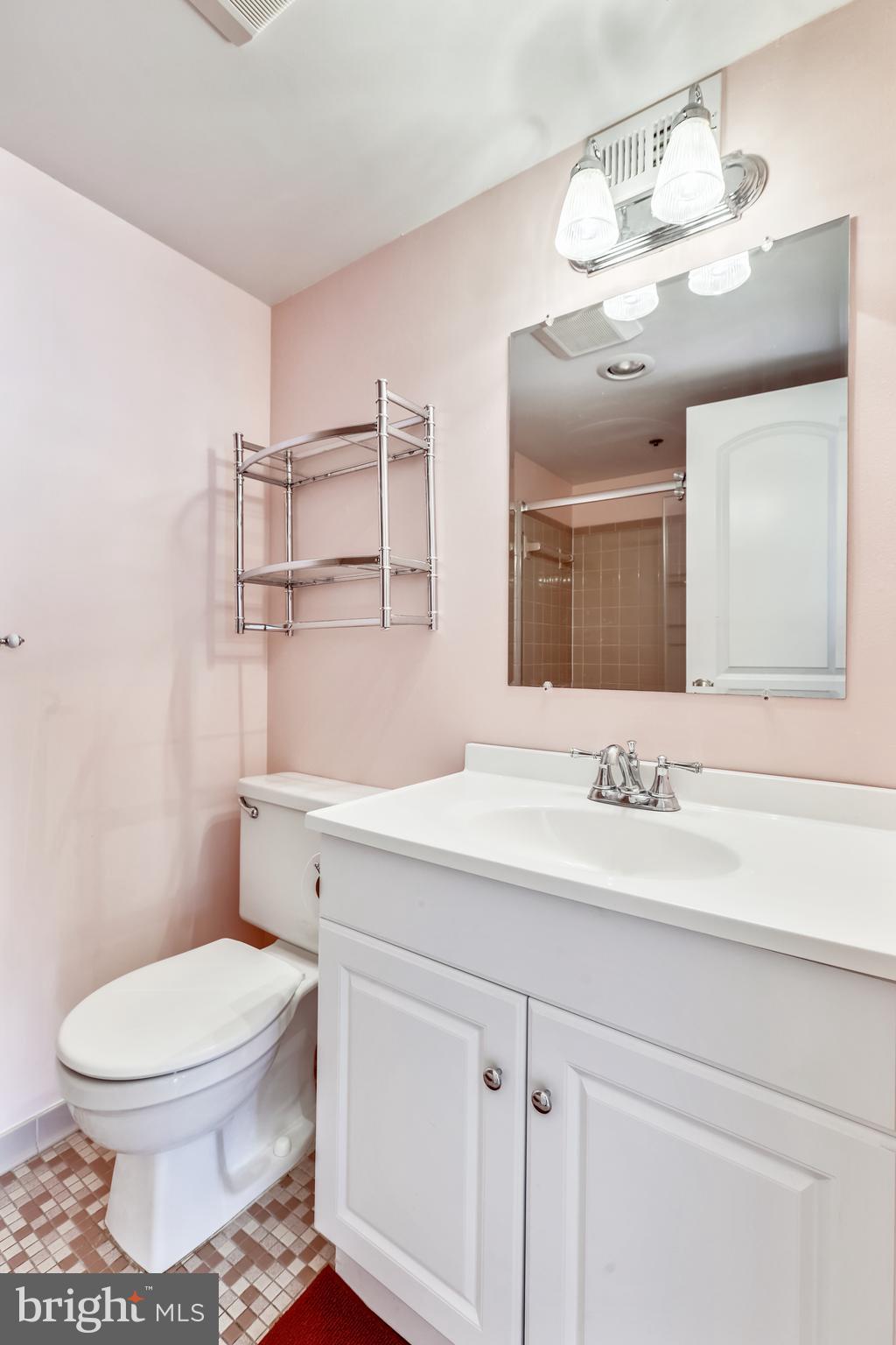 "WILD WAVE" - Residential