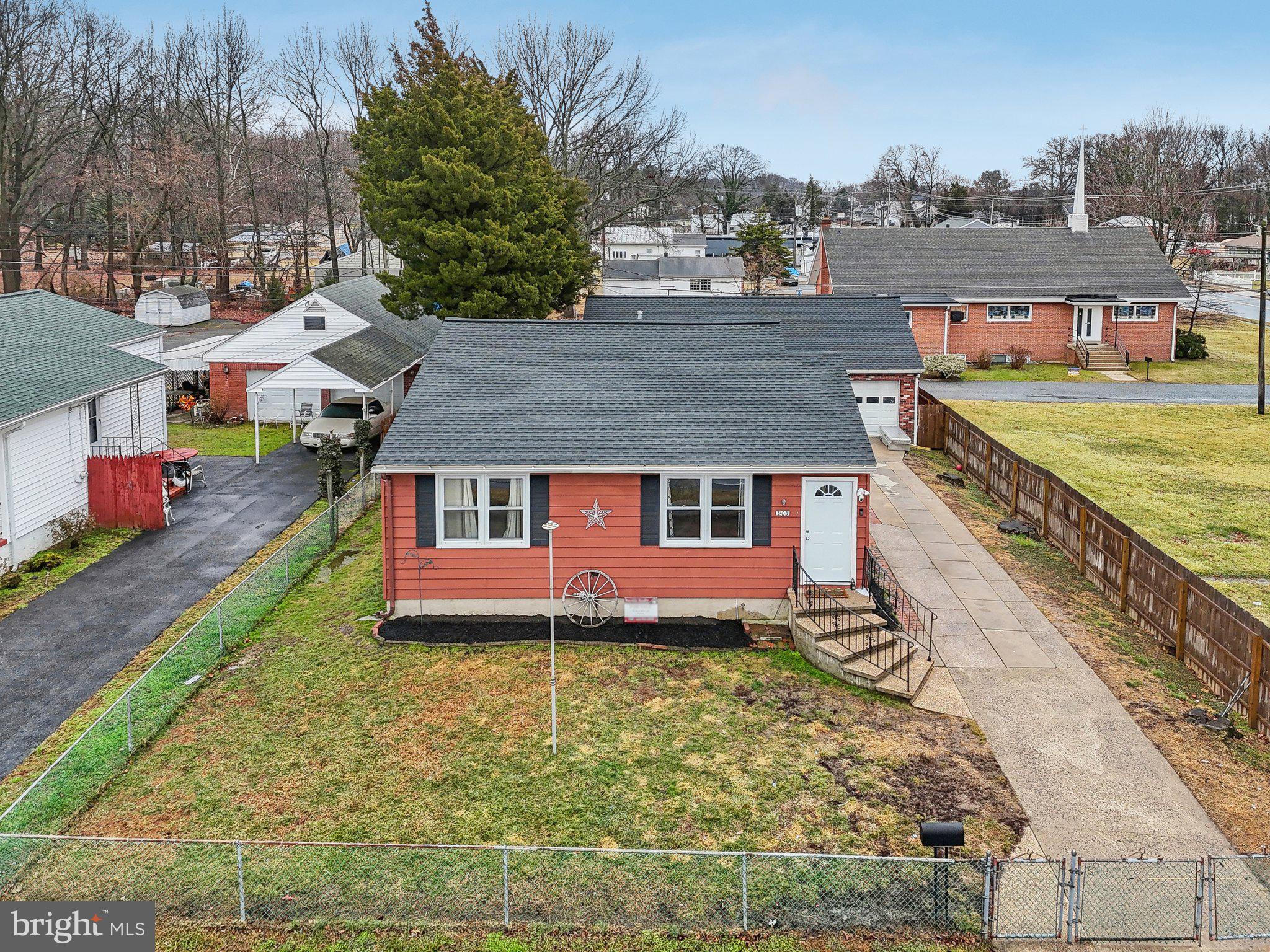 MARLYSHIRE - Residential