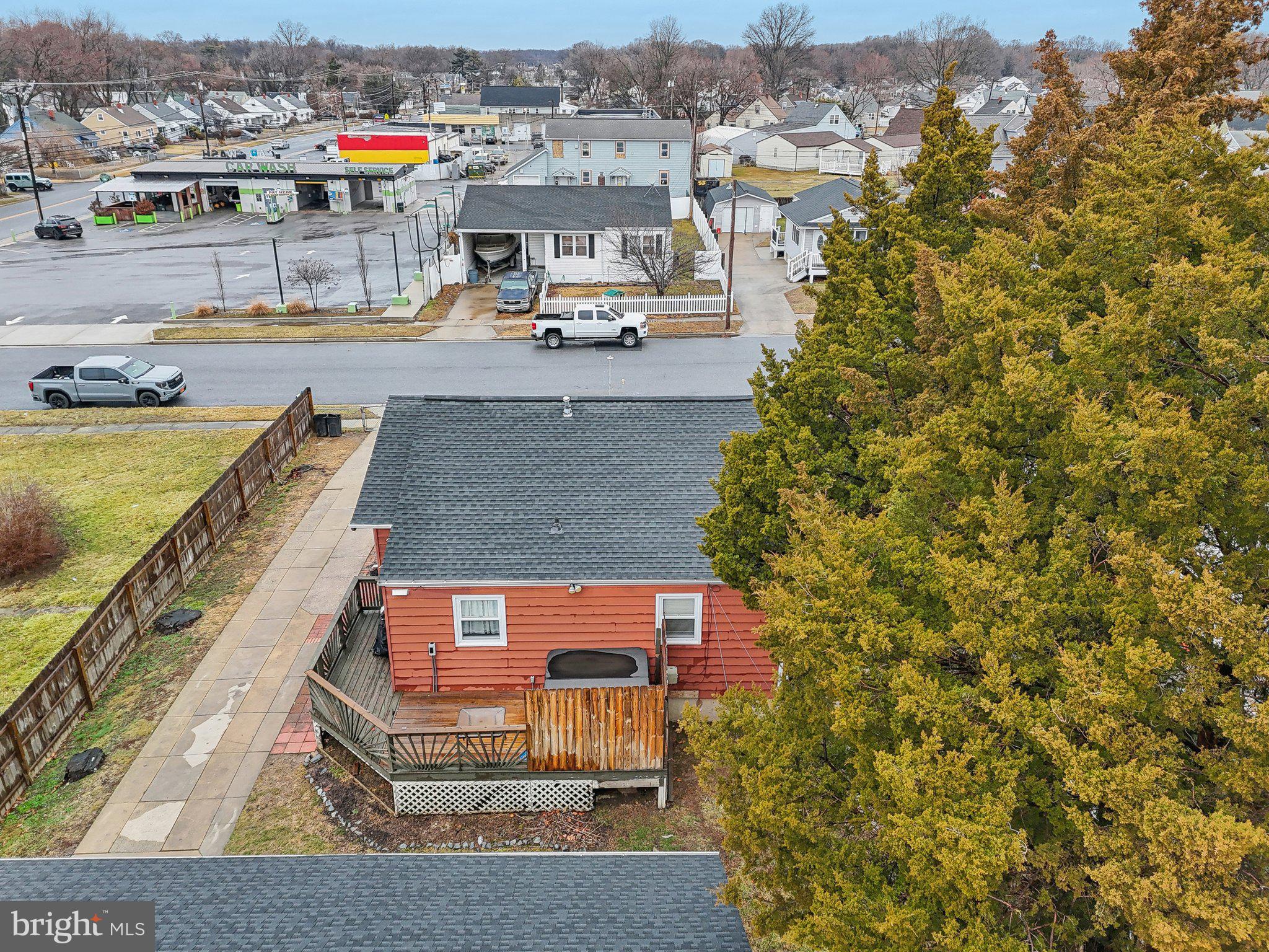 MARLYSHIRE - Residential