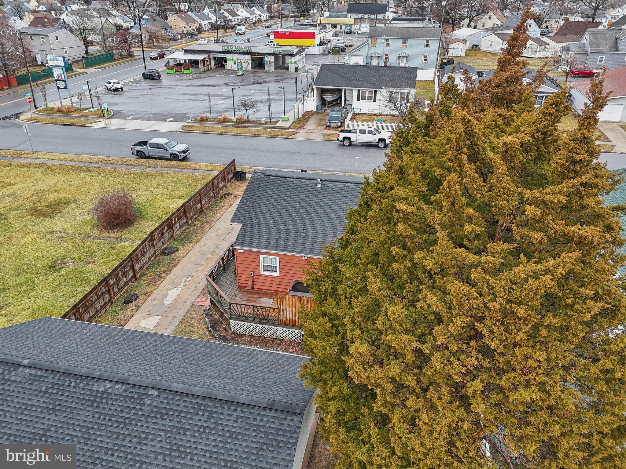 MARLYSHIRE - Residential