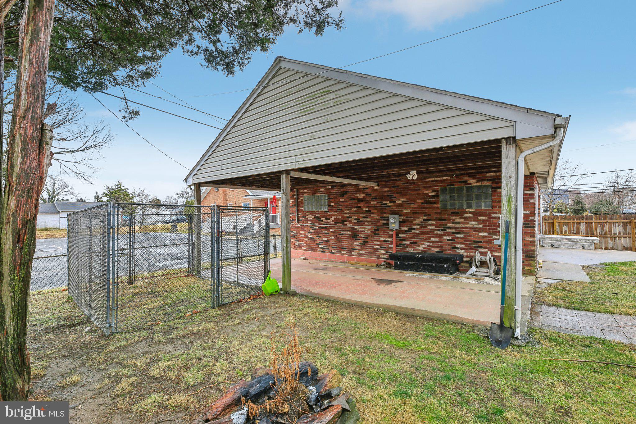 MARLYSHIRE - Residential