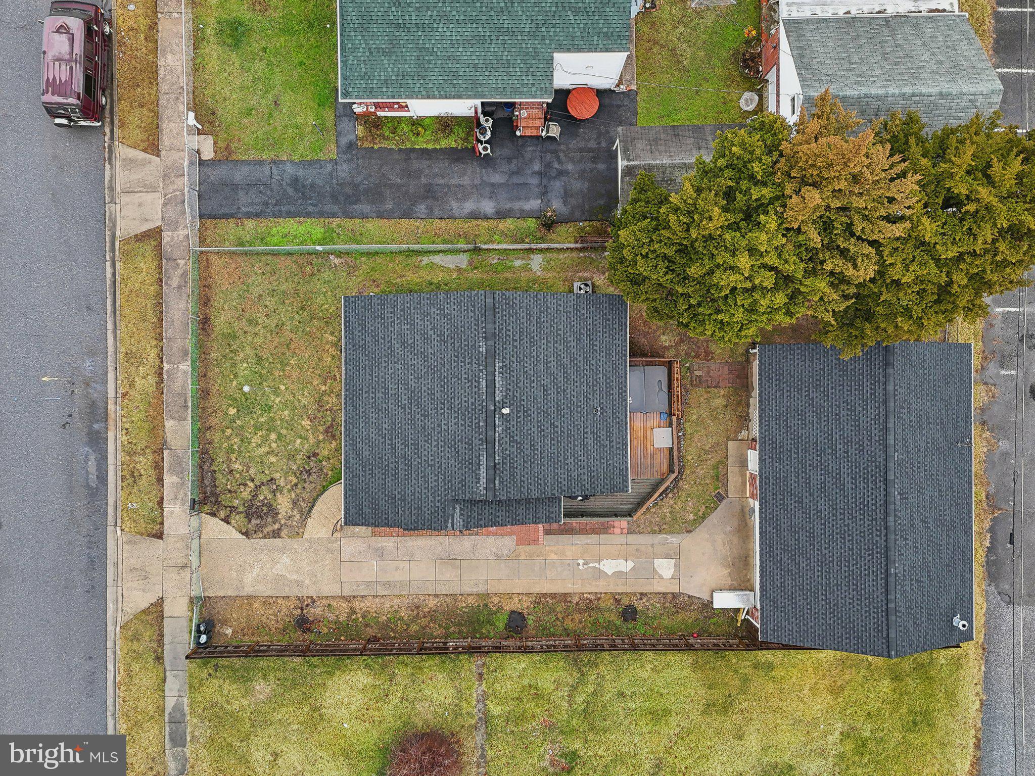 MARLYSHIRE - Residential