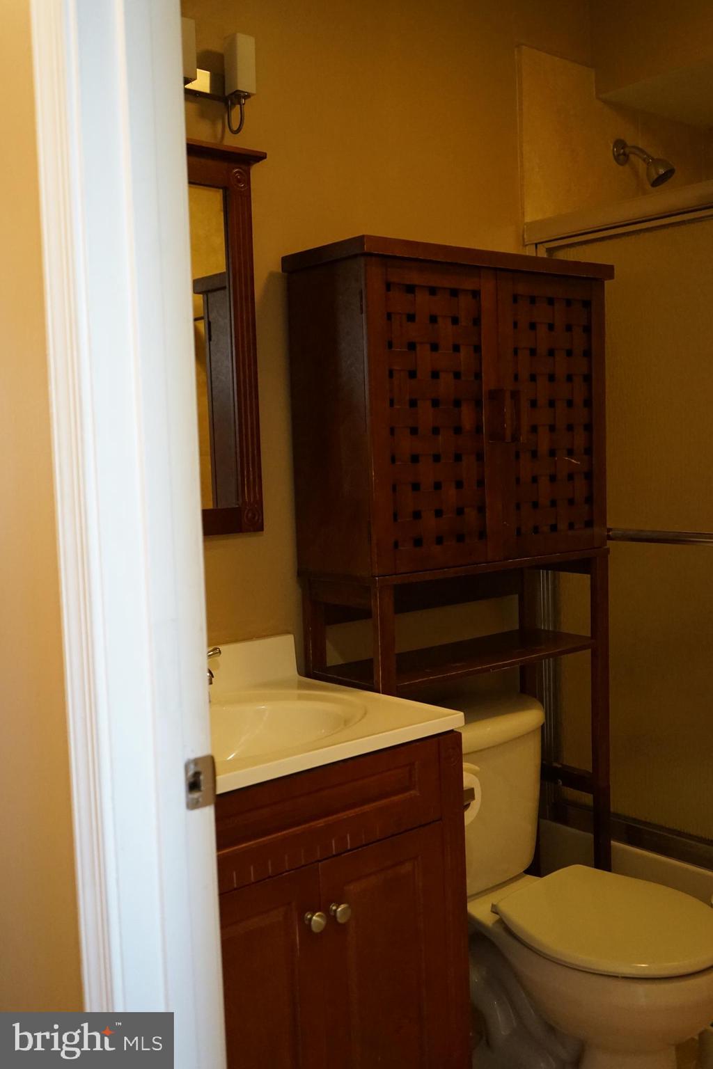 REMINGTON HISTORIC DISTRICT - Residential Lease