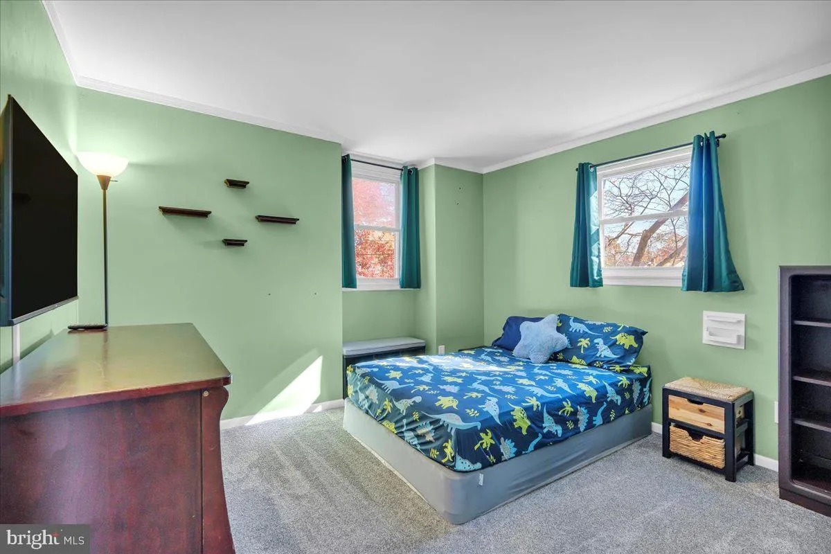 Turnersville, New Jersey 08012, United States, 4 Bedrooms Bedrooms, ,3 BathroomsBathrooms,Residential,Active,244539