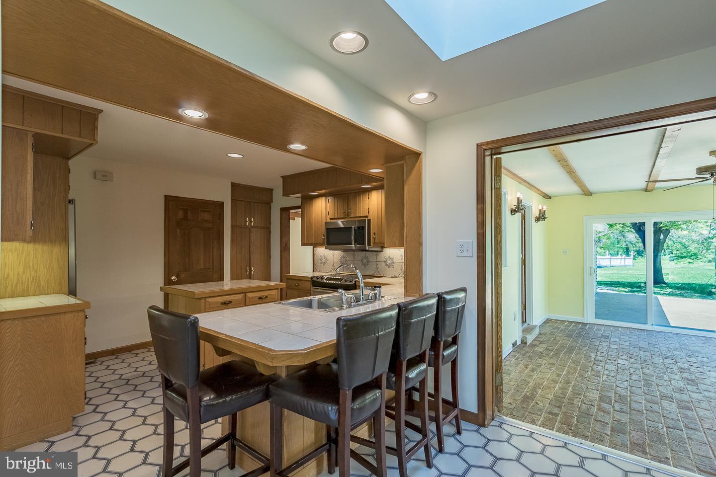 CAMBRIDGE DOWNS - Residential