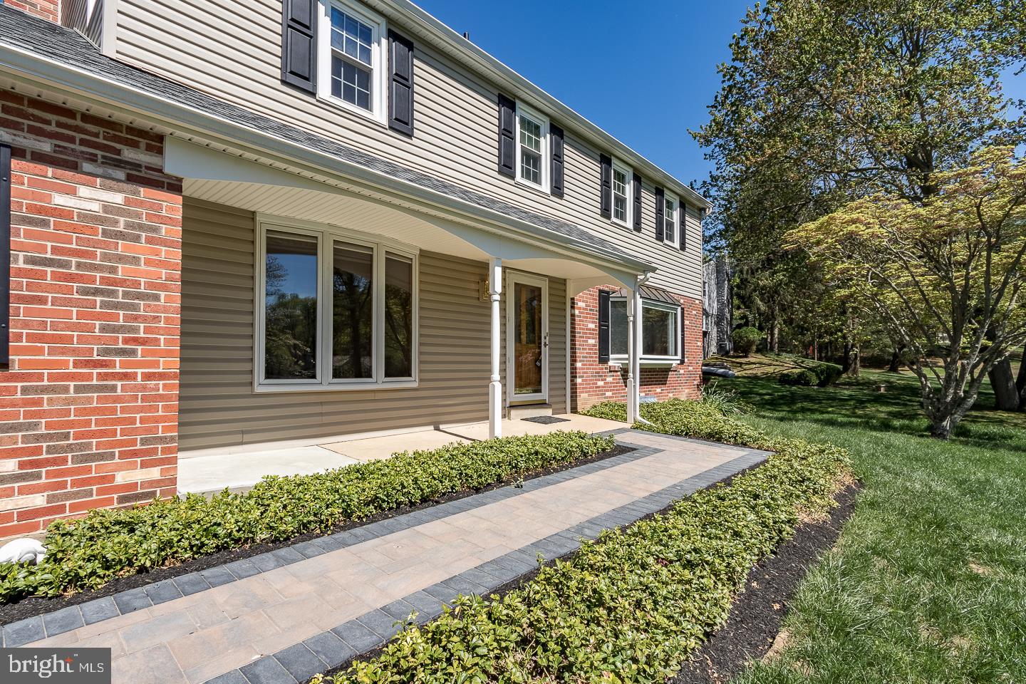 CAMBRIDGE DOWNS - Residential